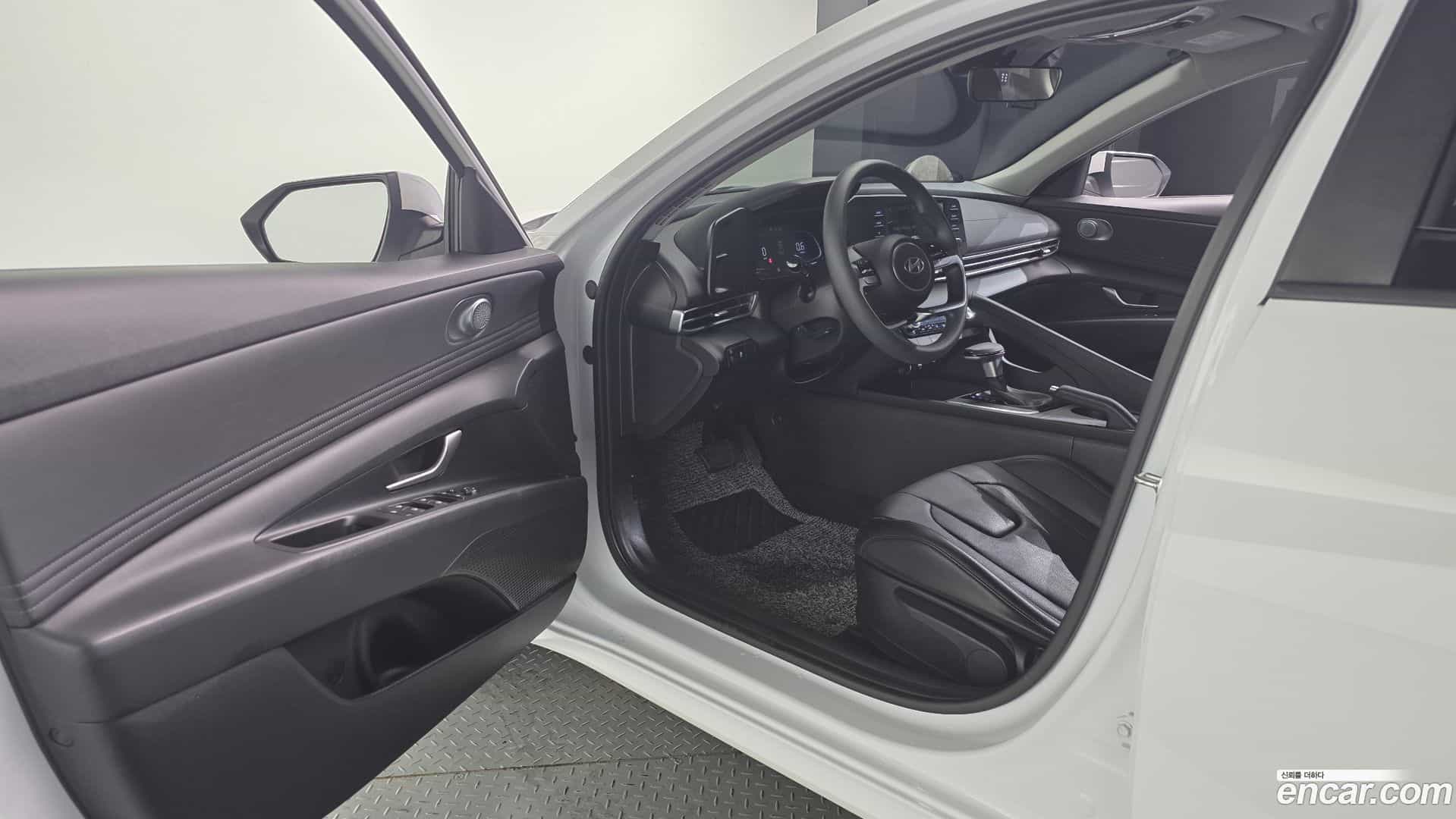 AVANTE Hyundai 2023.8-INNER-010