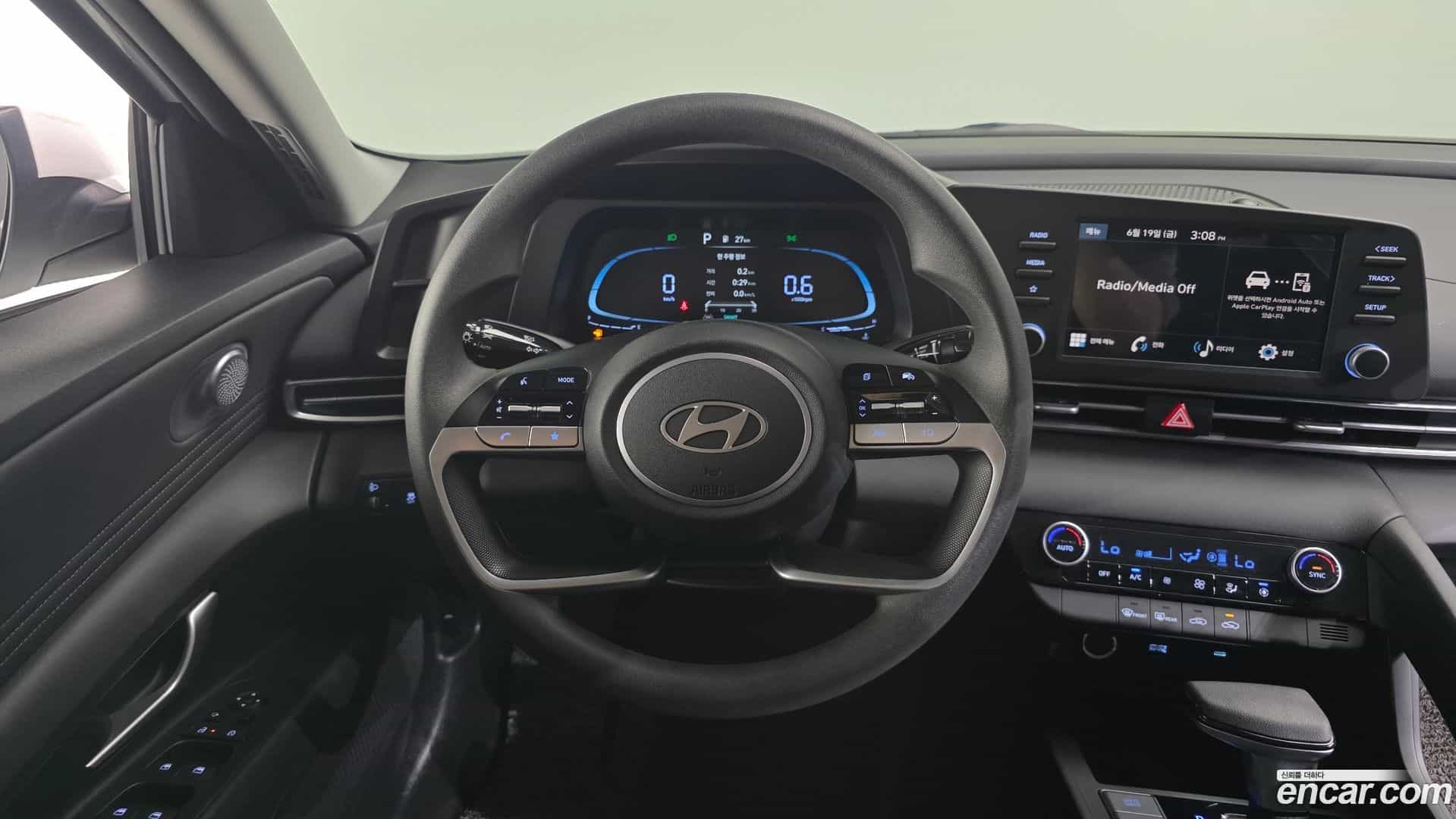 AVANTE Hyundai 2023.8-OPTION-017