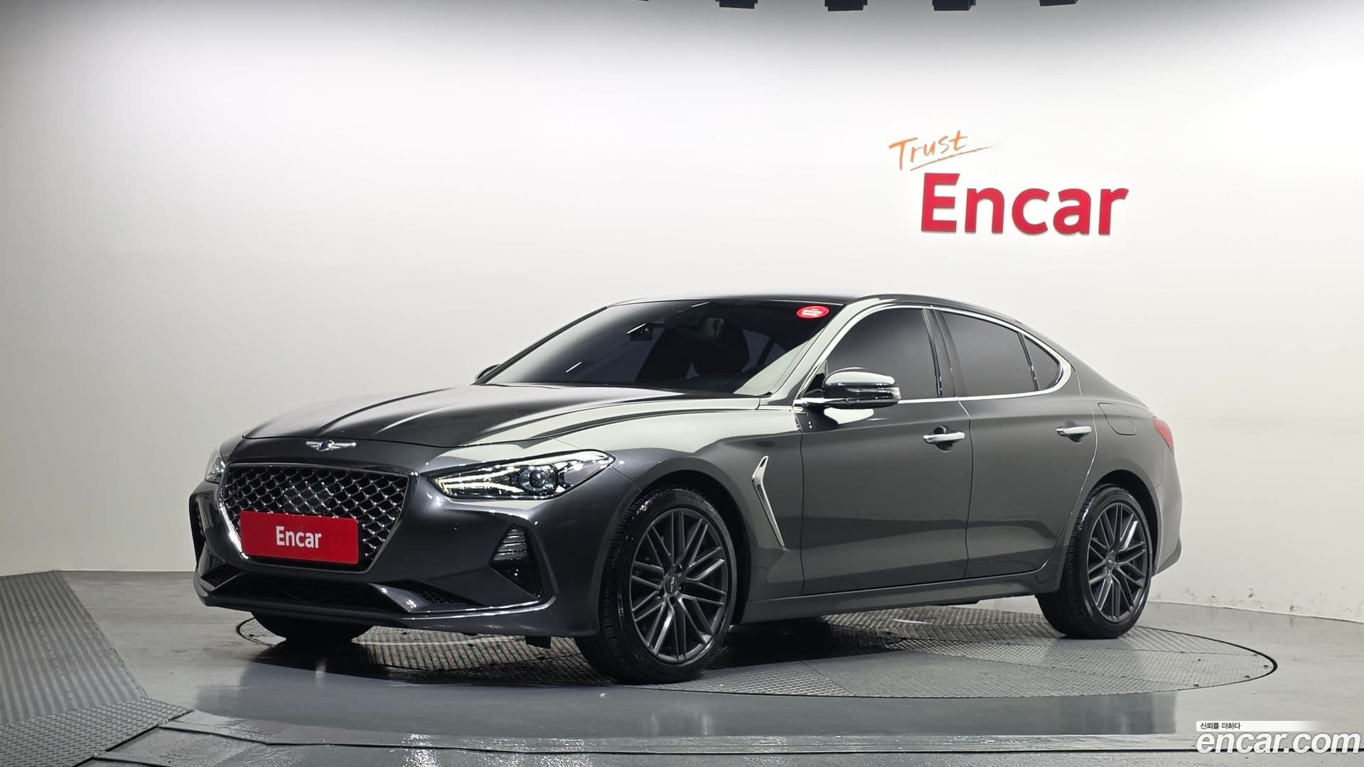 Main__Slider__Photo:G70 Genesis 2018.2-0