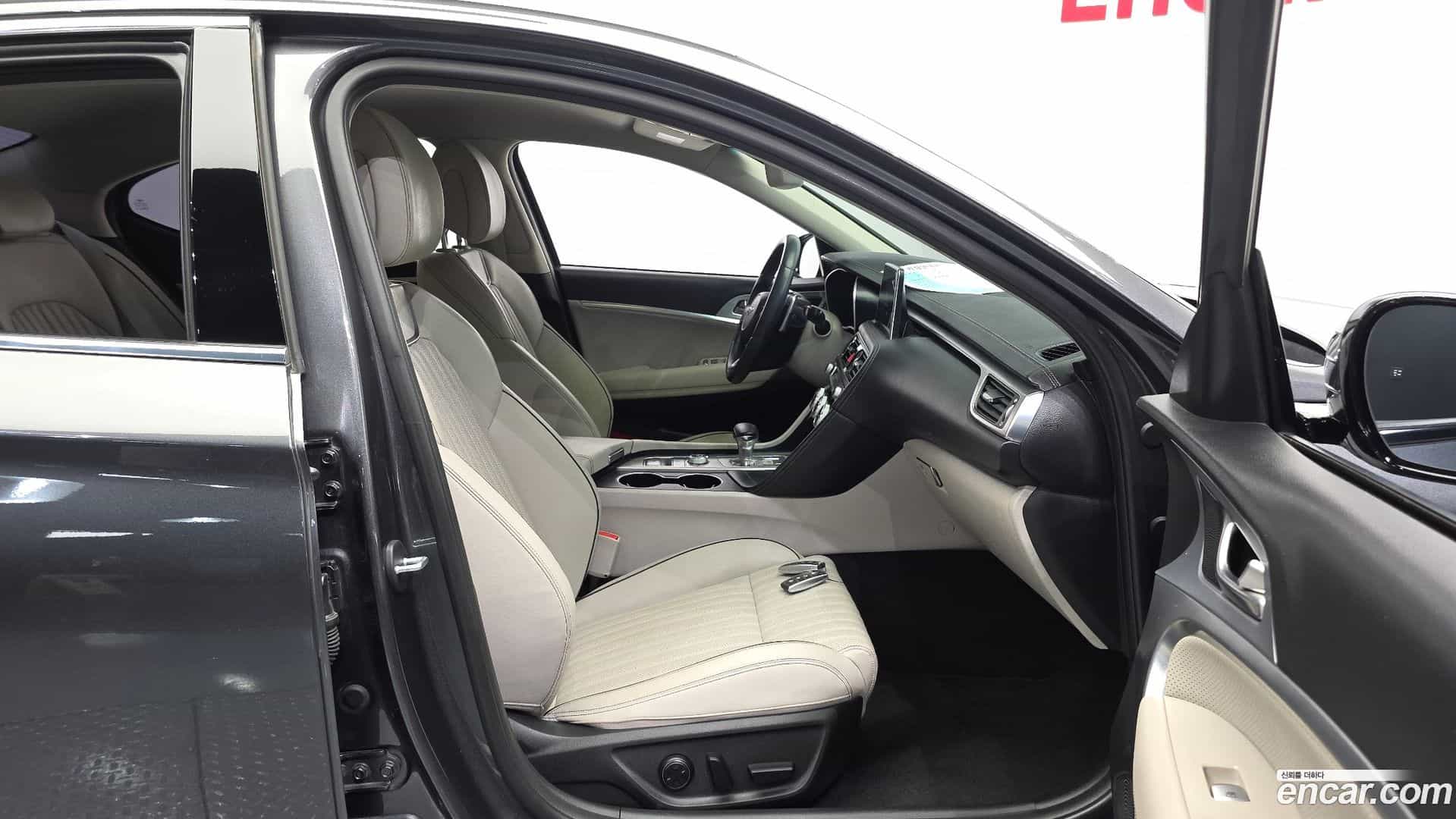 G70 Genesis 2018.2-INNER-036