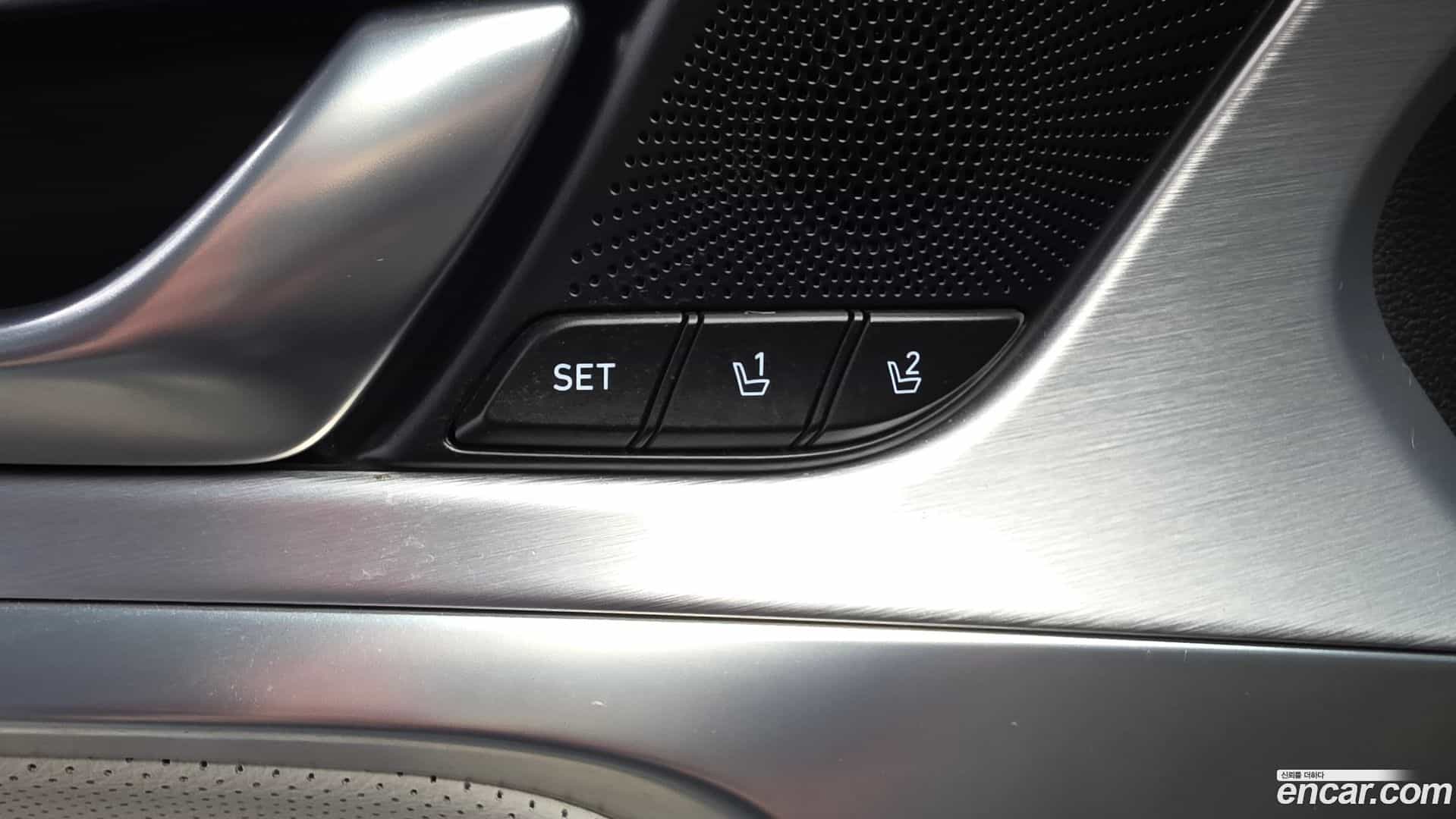 G70 Genesis 2018.2-OPTION-040