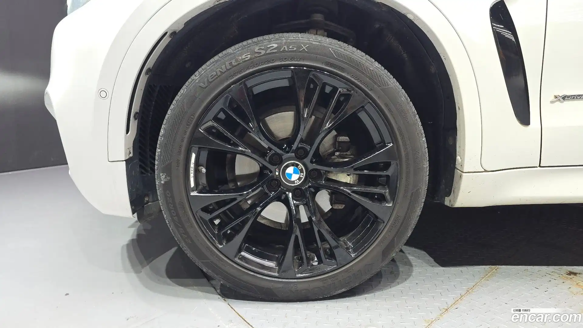 X6 BMW 2015.11-OUTER-005