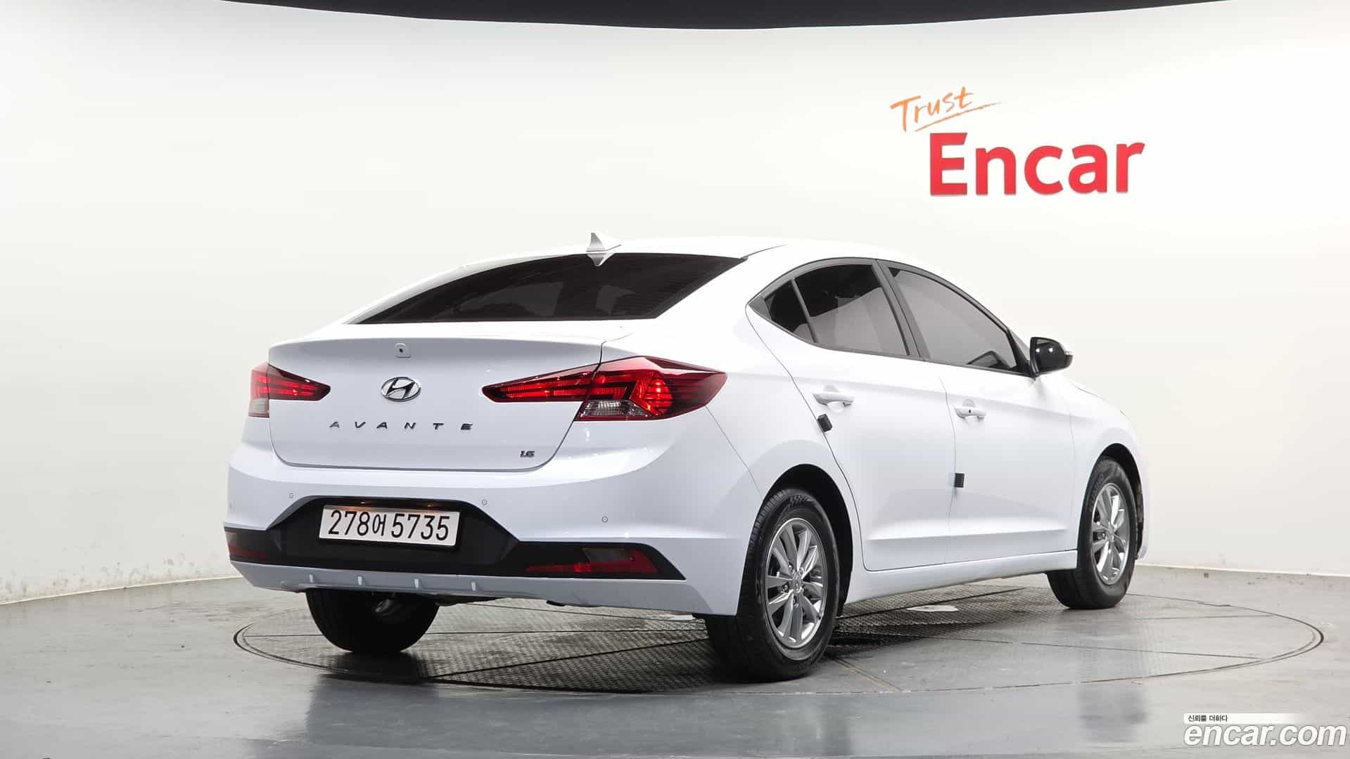 AVANTE Hyundai 2020.0-OUTER-002