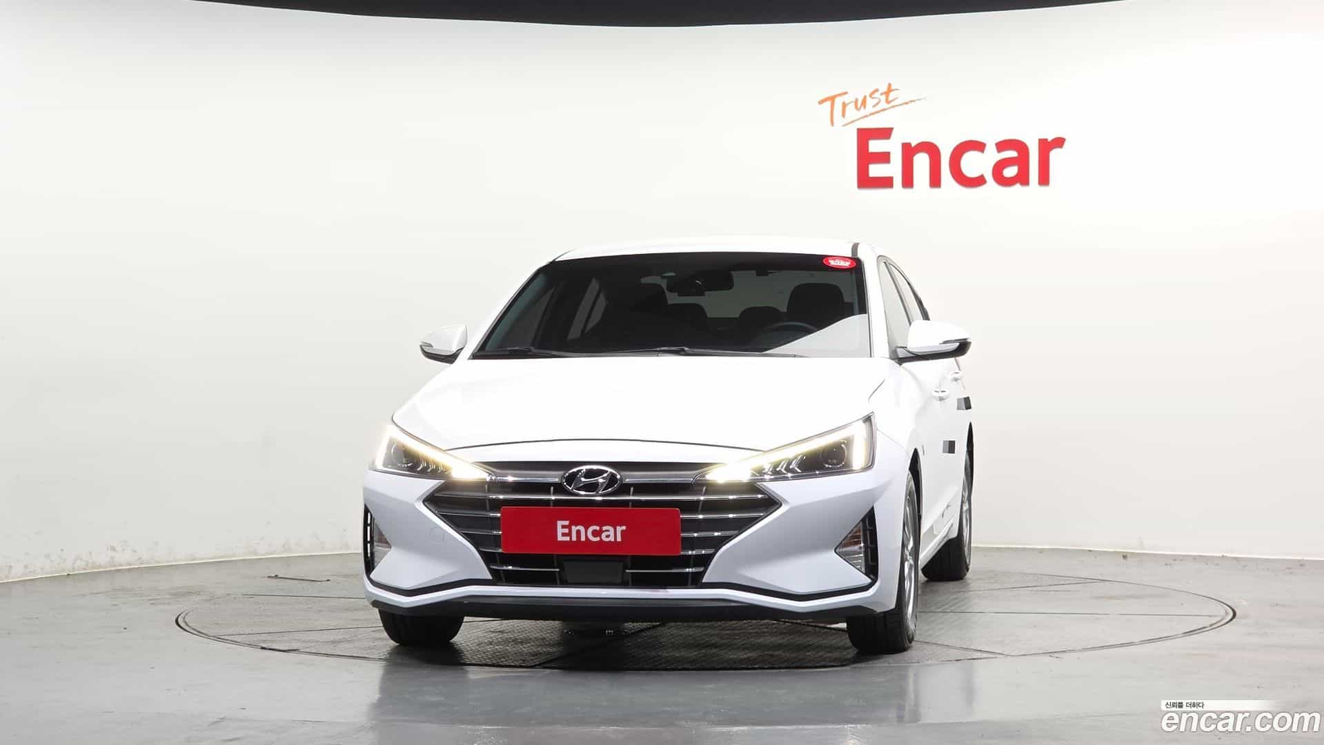 AVANTE Hyundai 2020.0-OUTER-003
