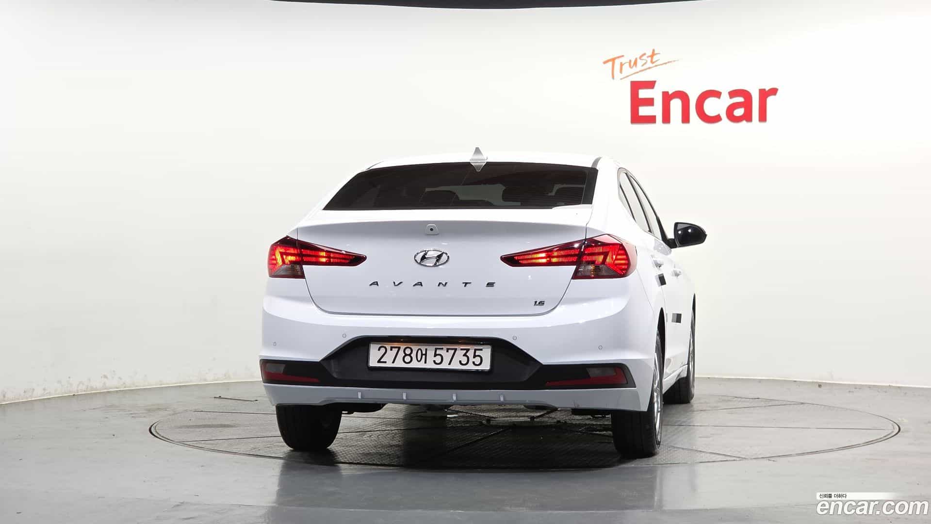 AVANTE Hyundai 2020.0-OUTER-004