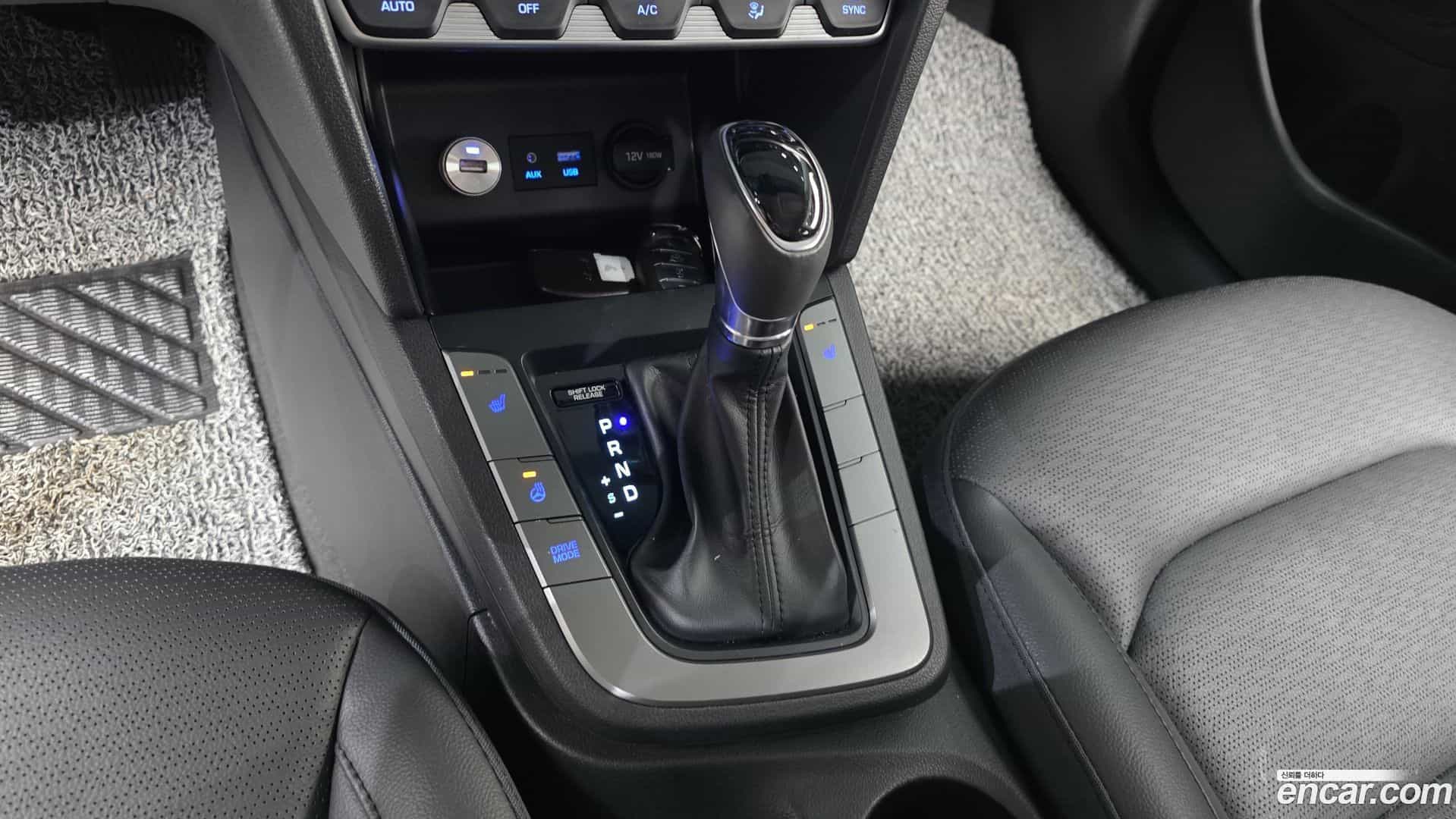 AVANTE Hyundai 2020.0-INNER-009