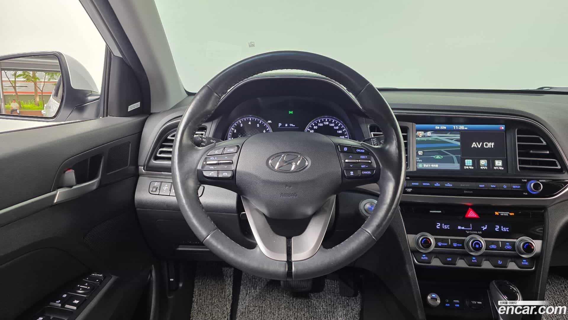 AVANTE Hyundai 2020.0-OPTION-017
