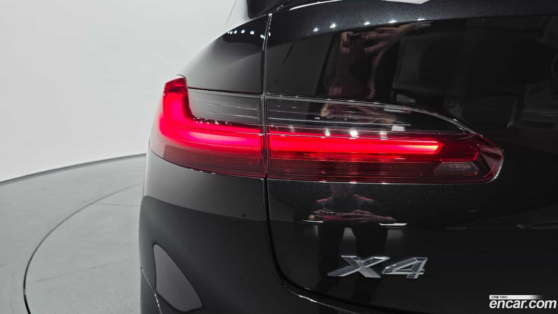 X4 BMW 2023.11-OUTER-033