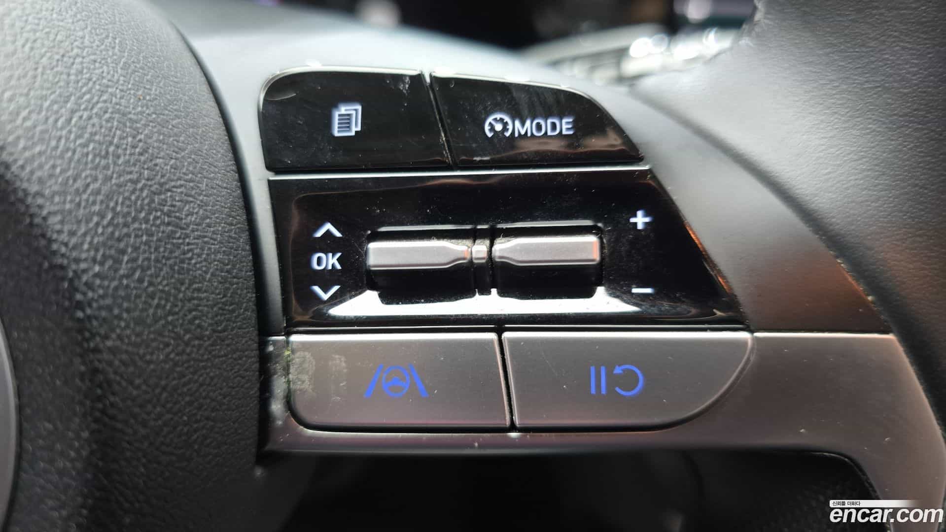 AVANTE Hyundai 2021.4-OPTION-022