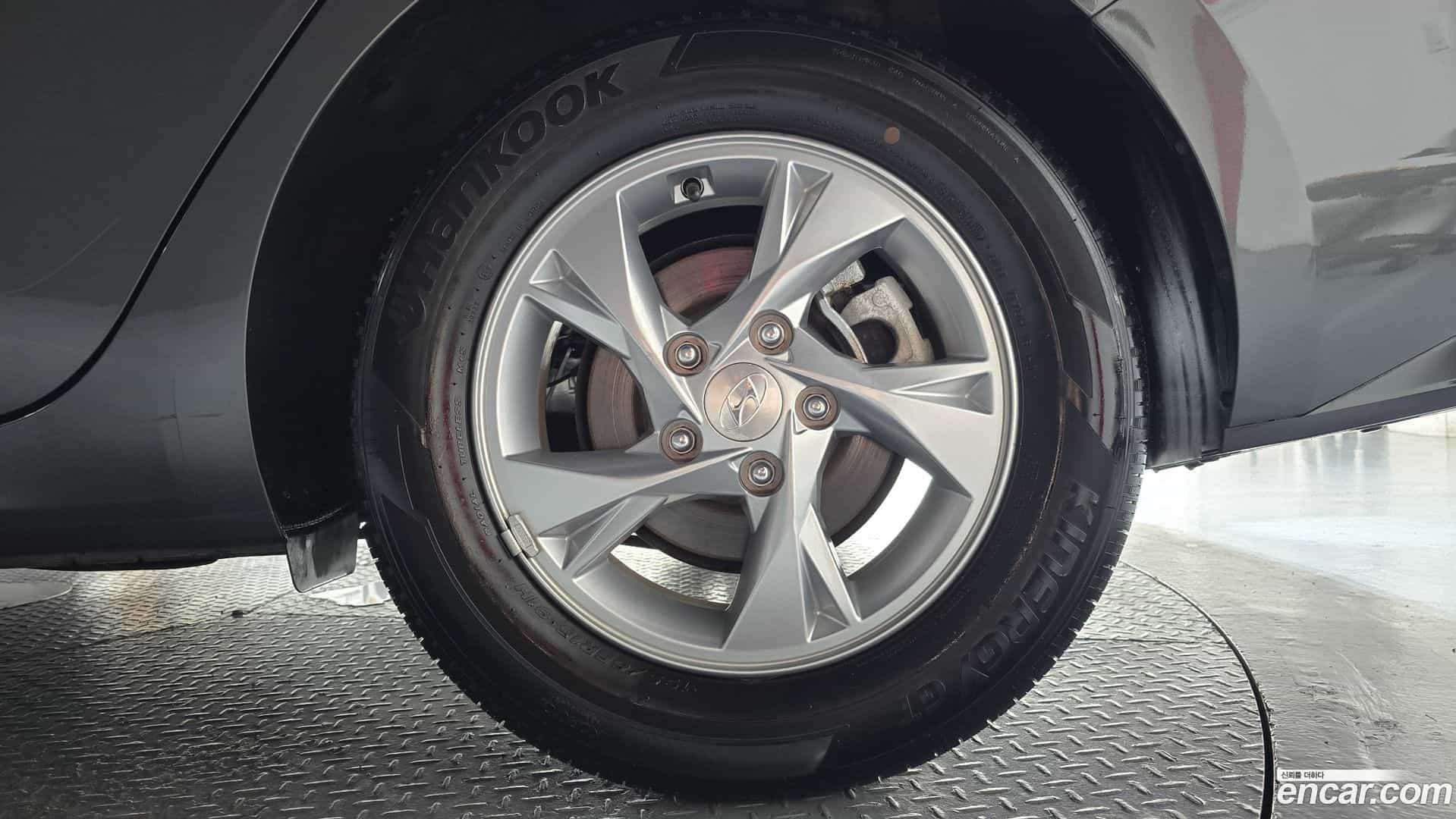AVANTE Hyundai 2021.4-OUTER-031