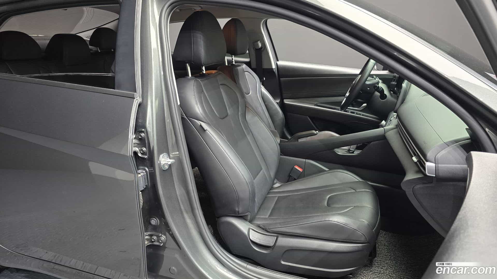 AVANTE Hyundai 2021.4-INNER-036