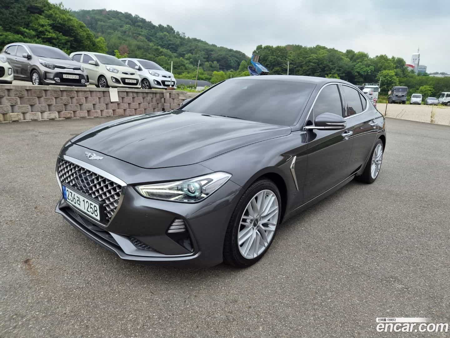 G70 Genesis 2020.6-OUTER-003