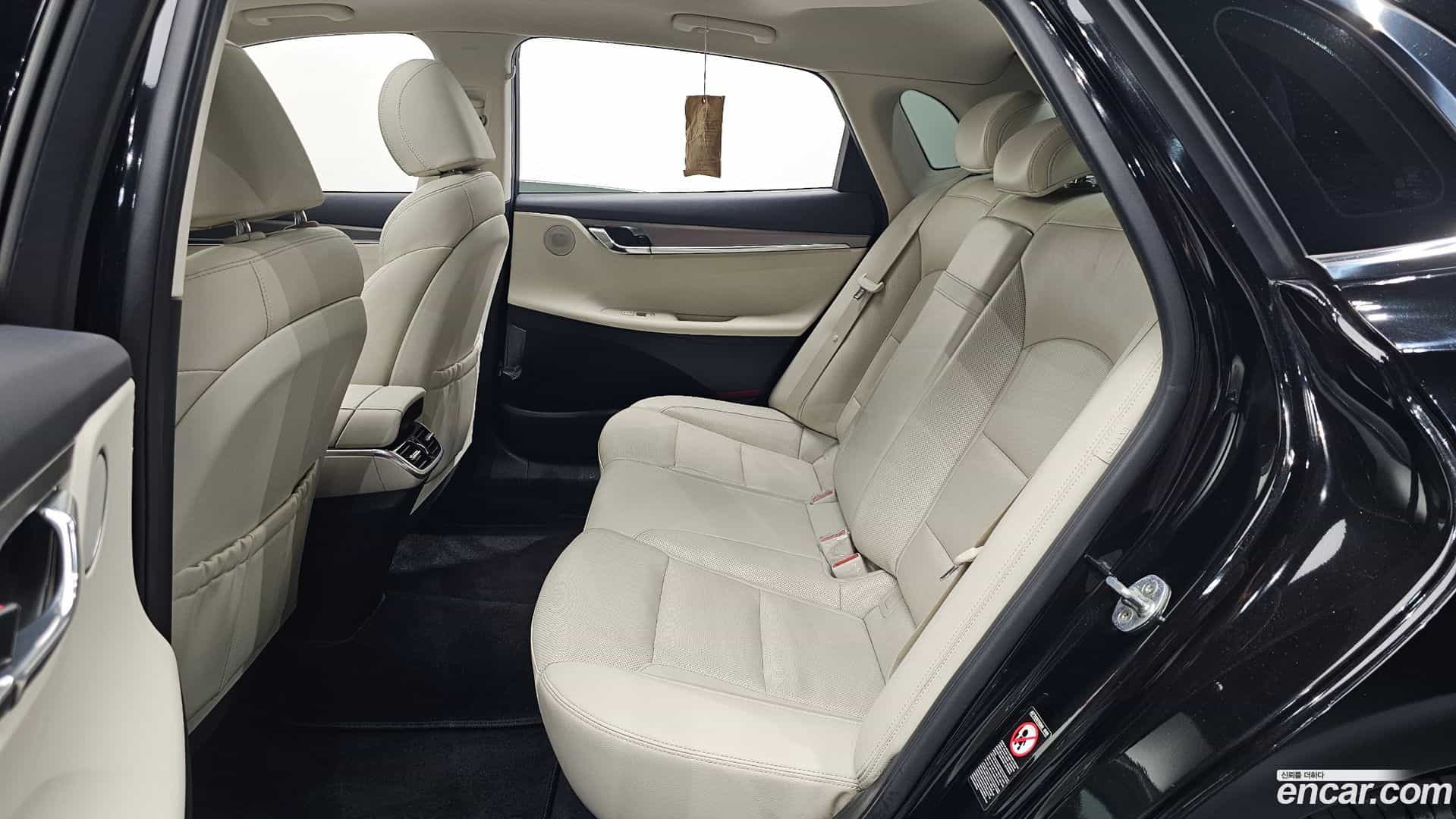Grandeur Hyundai 2022.3-OPTION-016