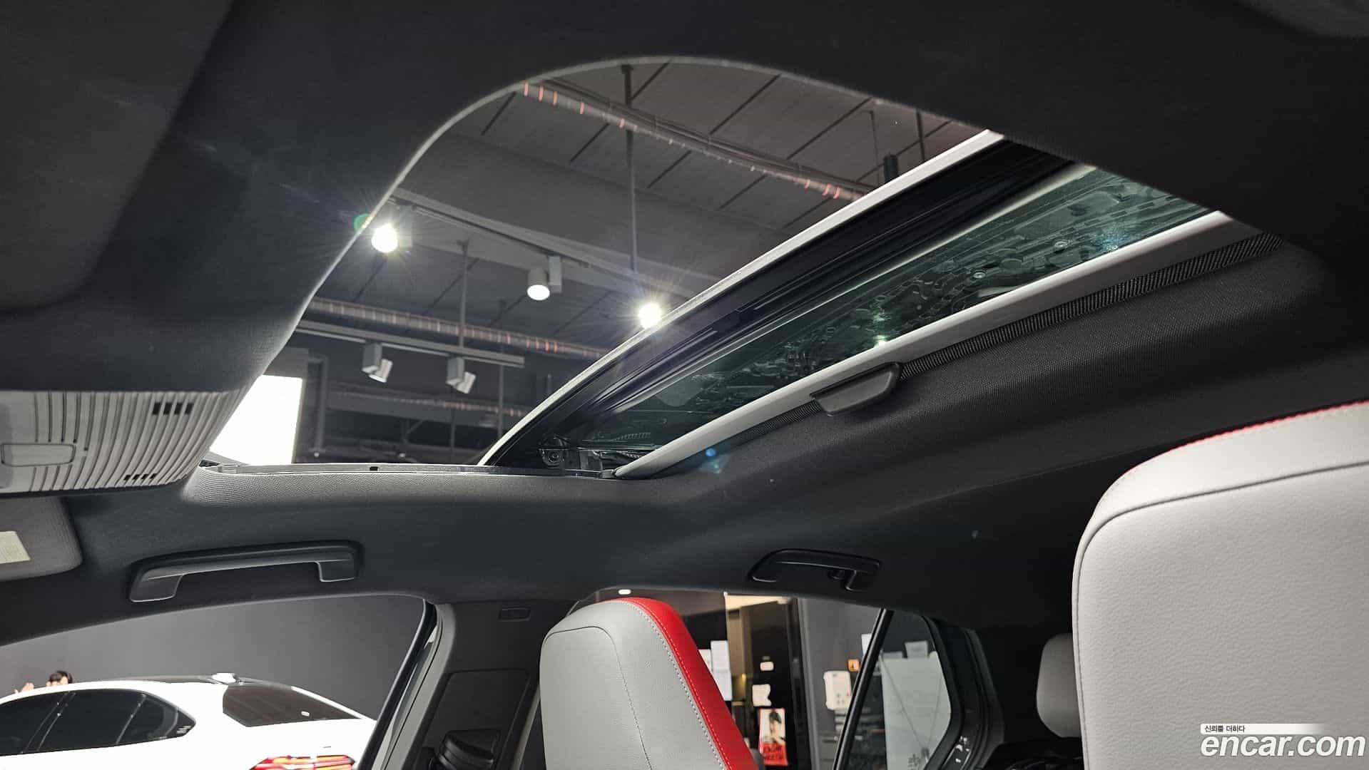 Golf Volkswagen 2024.10-OPTION-023