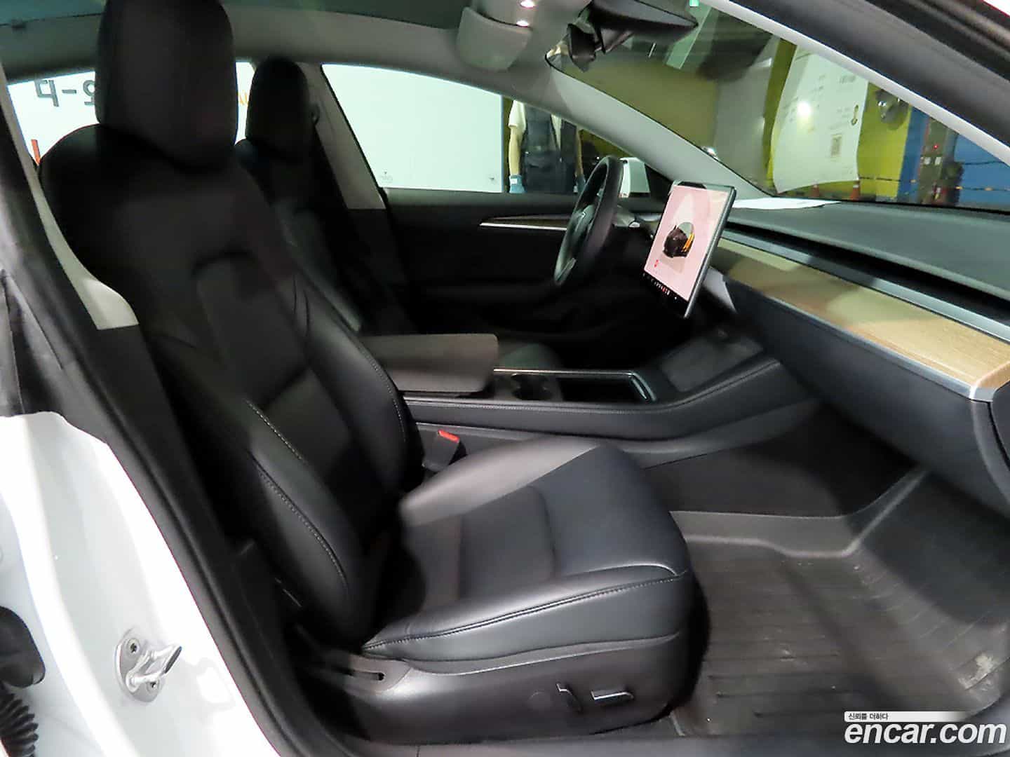 Model 3 Tesla 2022.7-INNER-009