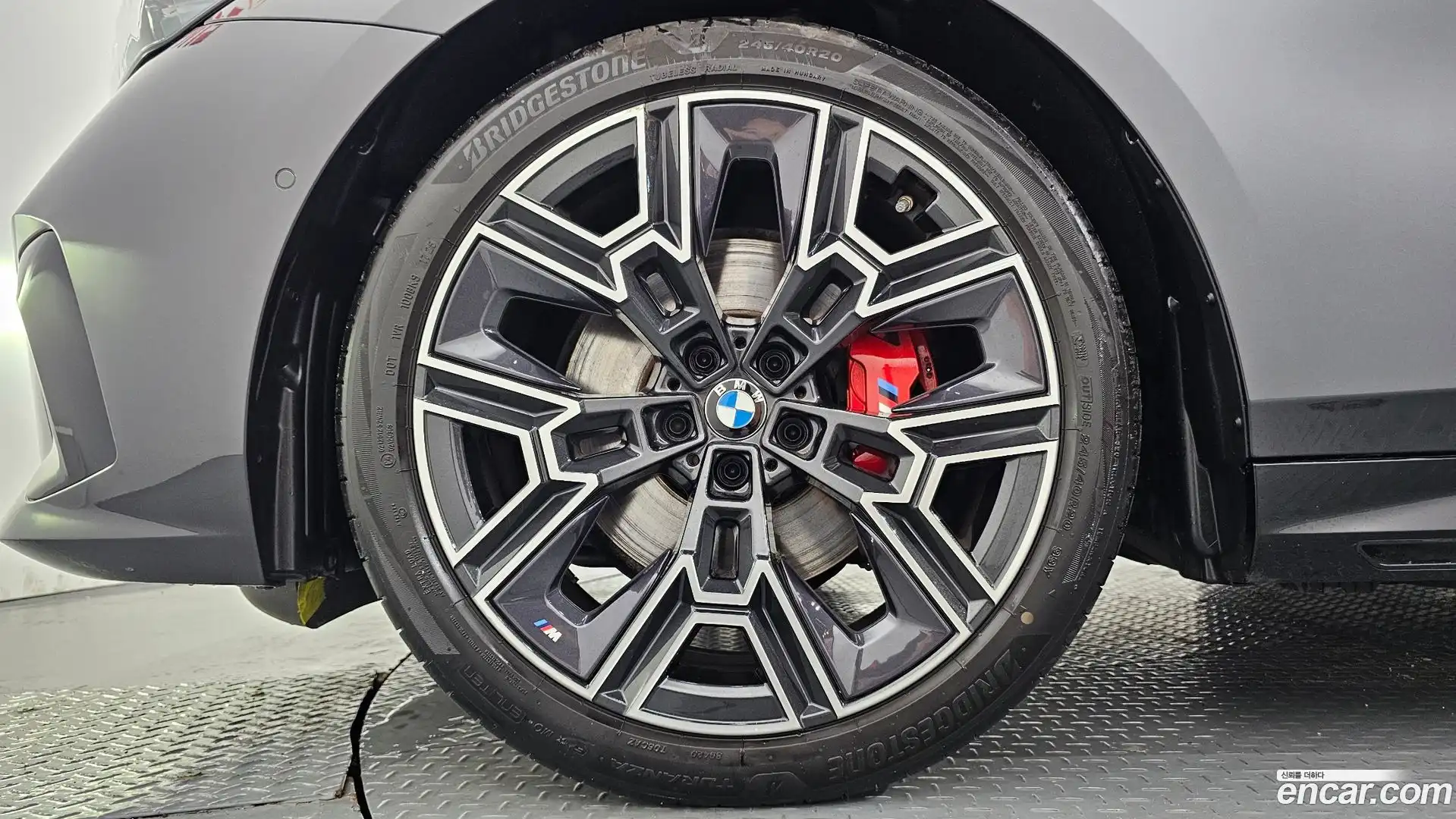 5-Series BMW 2025.10-OUTER-005