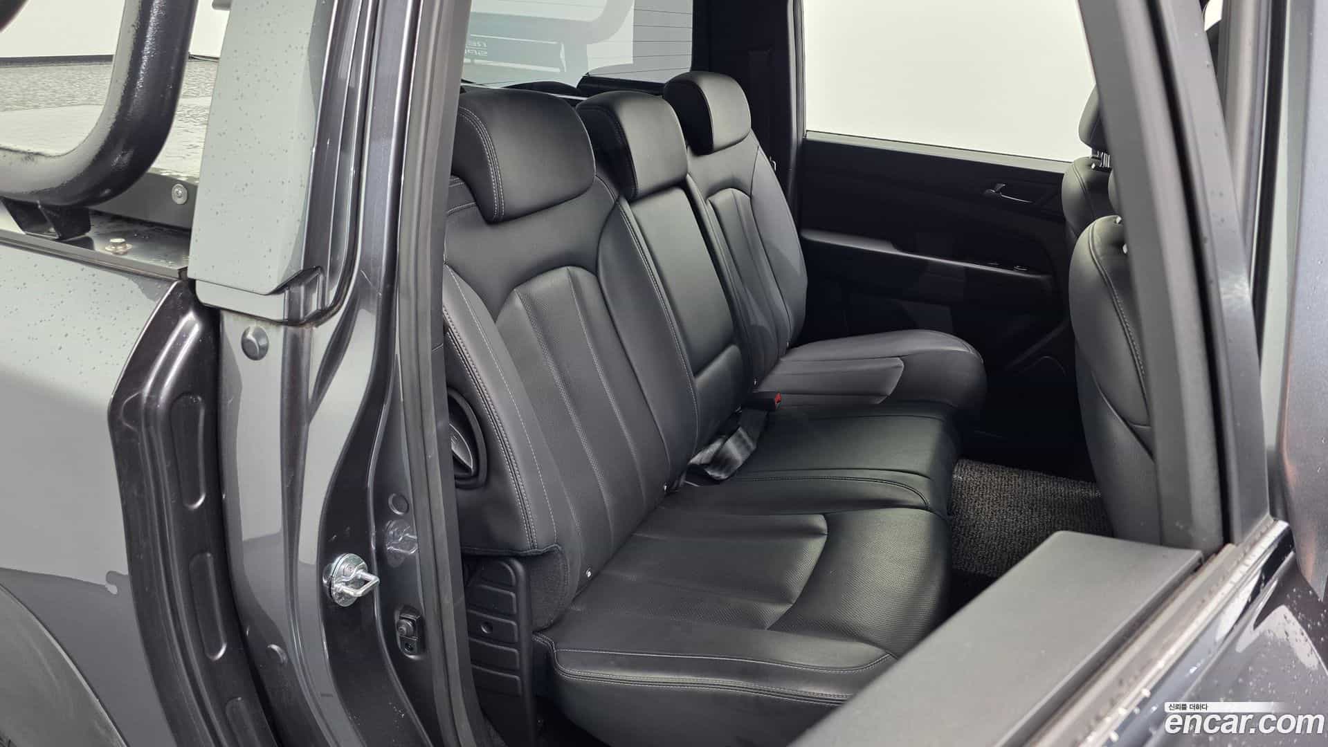 Rexton KG Mobility 2020.5-OPTION-015