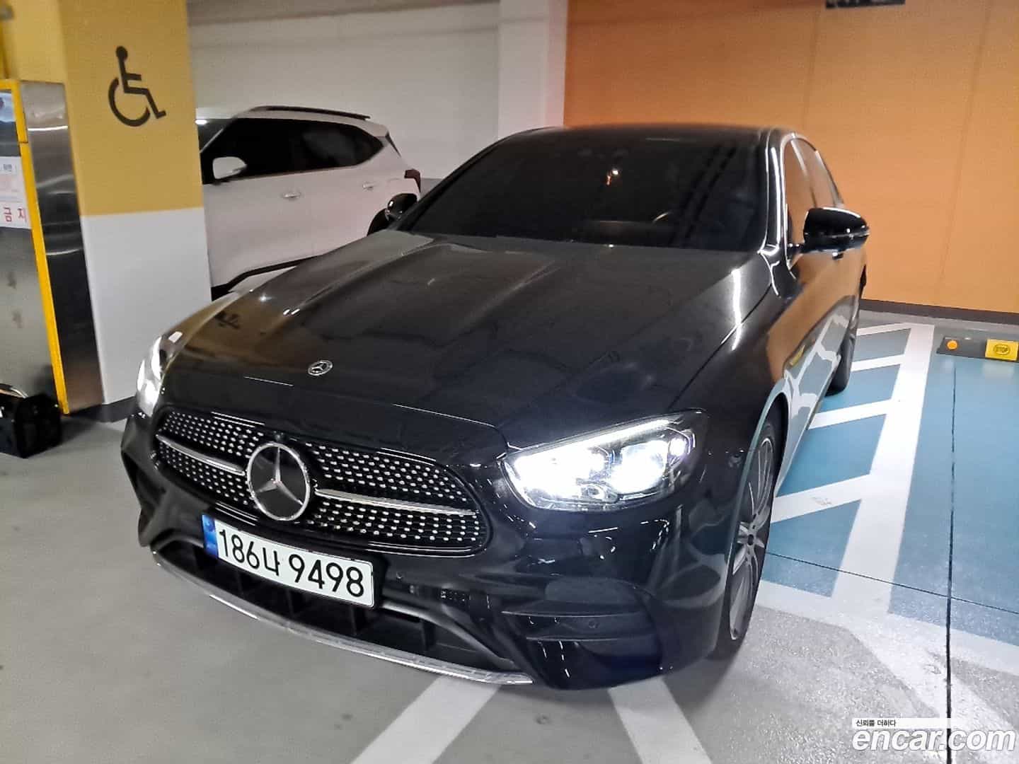 E-Class Mercedes-Benz 2021.11-OUTER-005