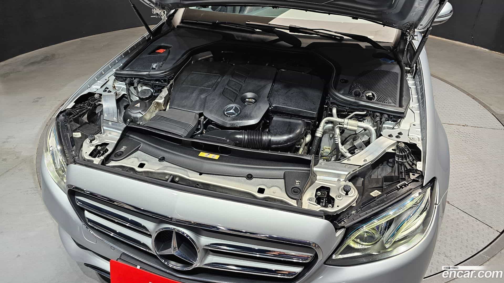 E-Class Mercedes-Benz 2016.9-OUTER-006