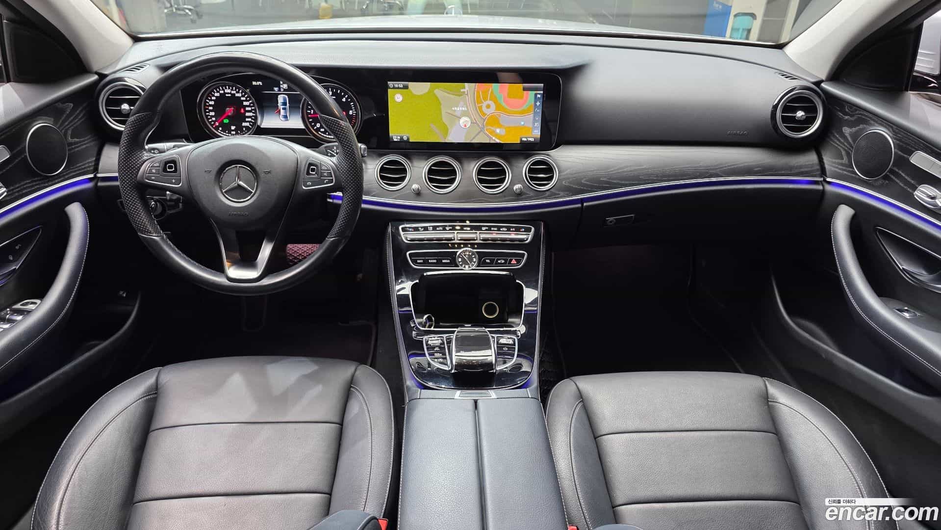 E-Class Mercedes-Benz 2016.9-INNER-007