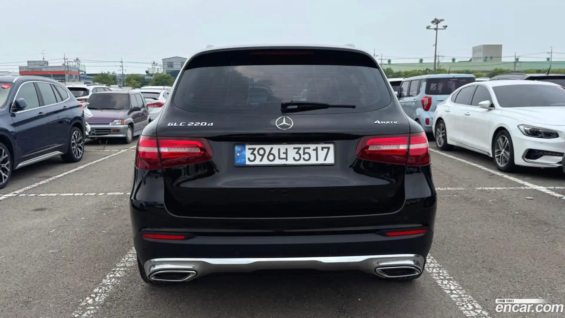 GLC-Class Mercedes-Benz 2018.4-OUTER-004