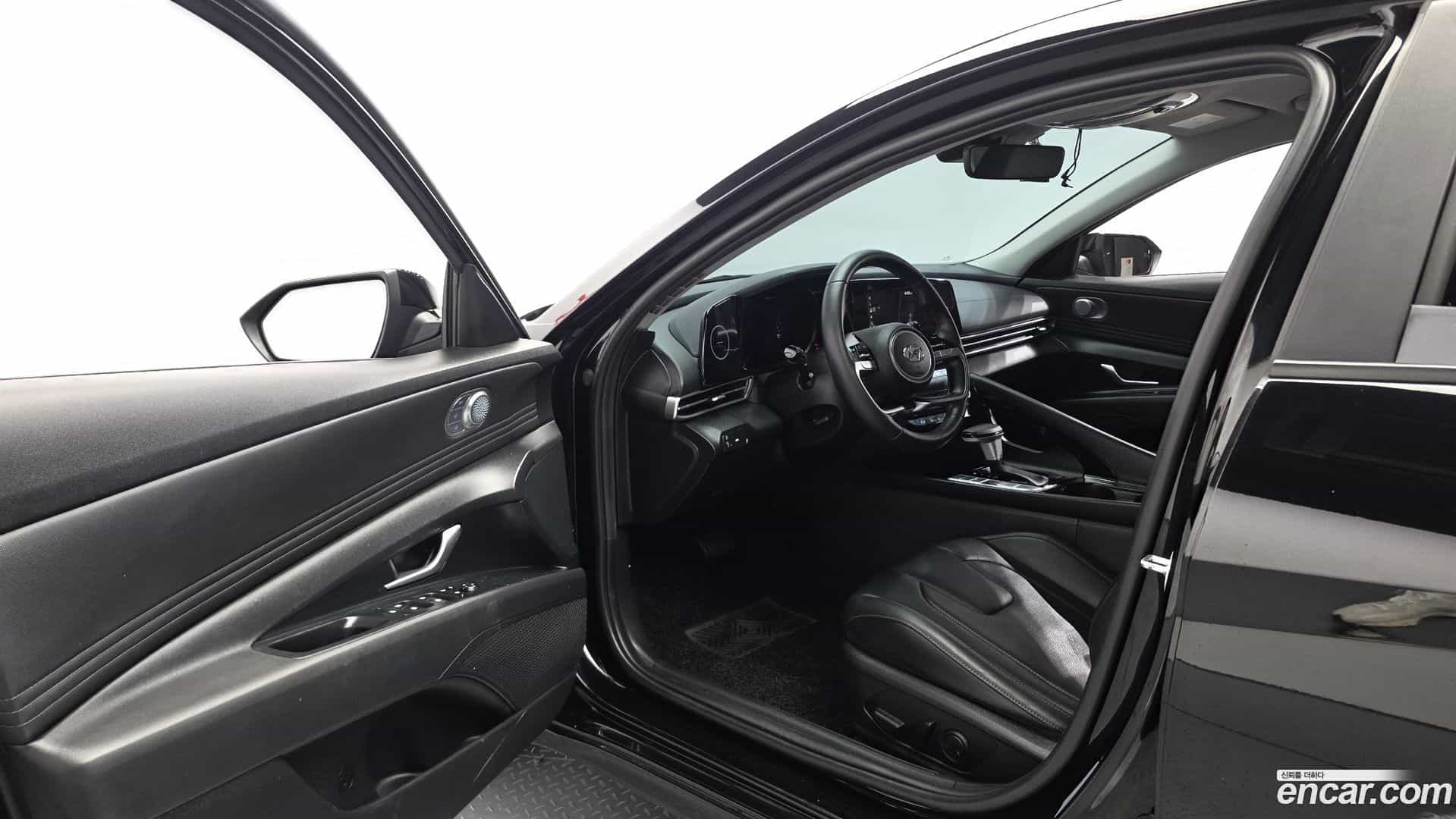 AVANTE Hyundai 2022.3-INNER-010