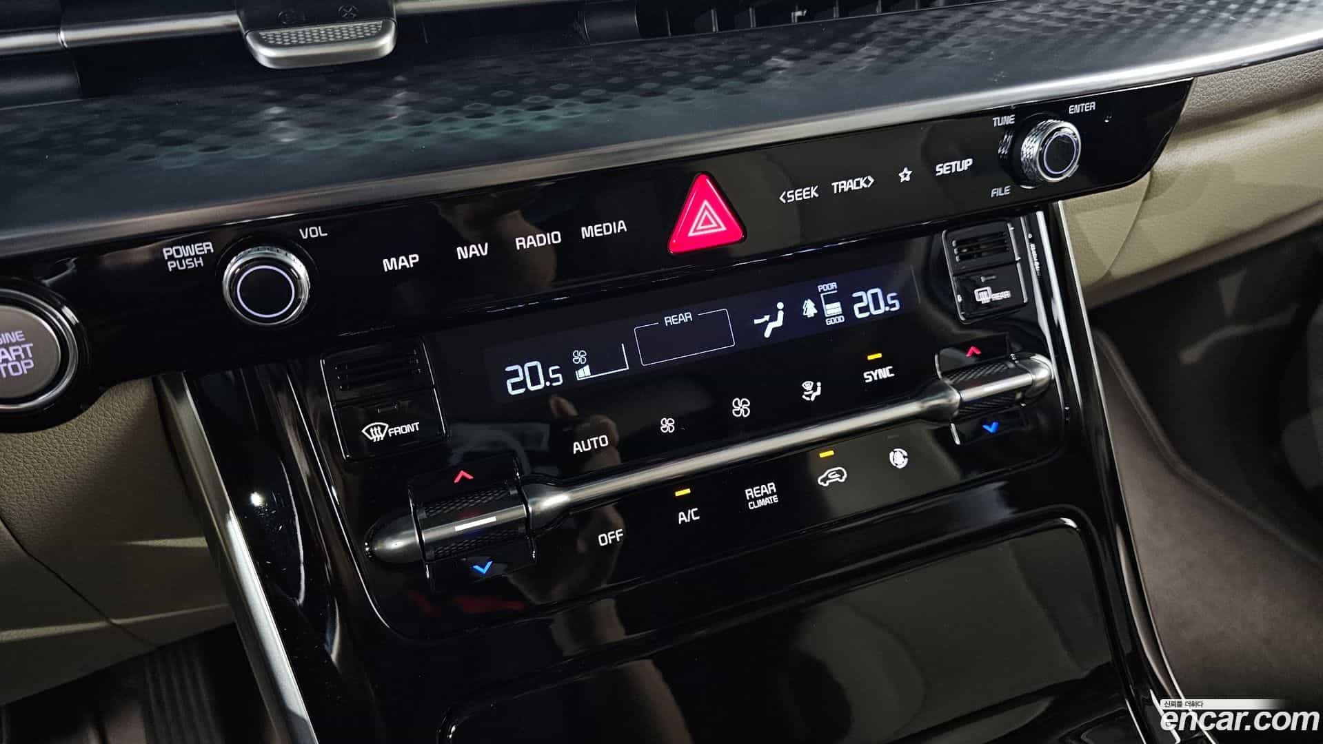 Canival Kia 2022.4-OPTION-042