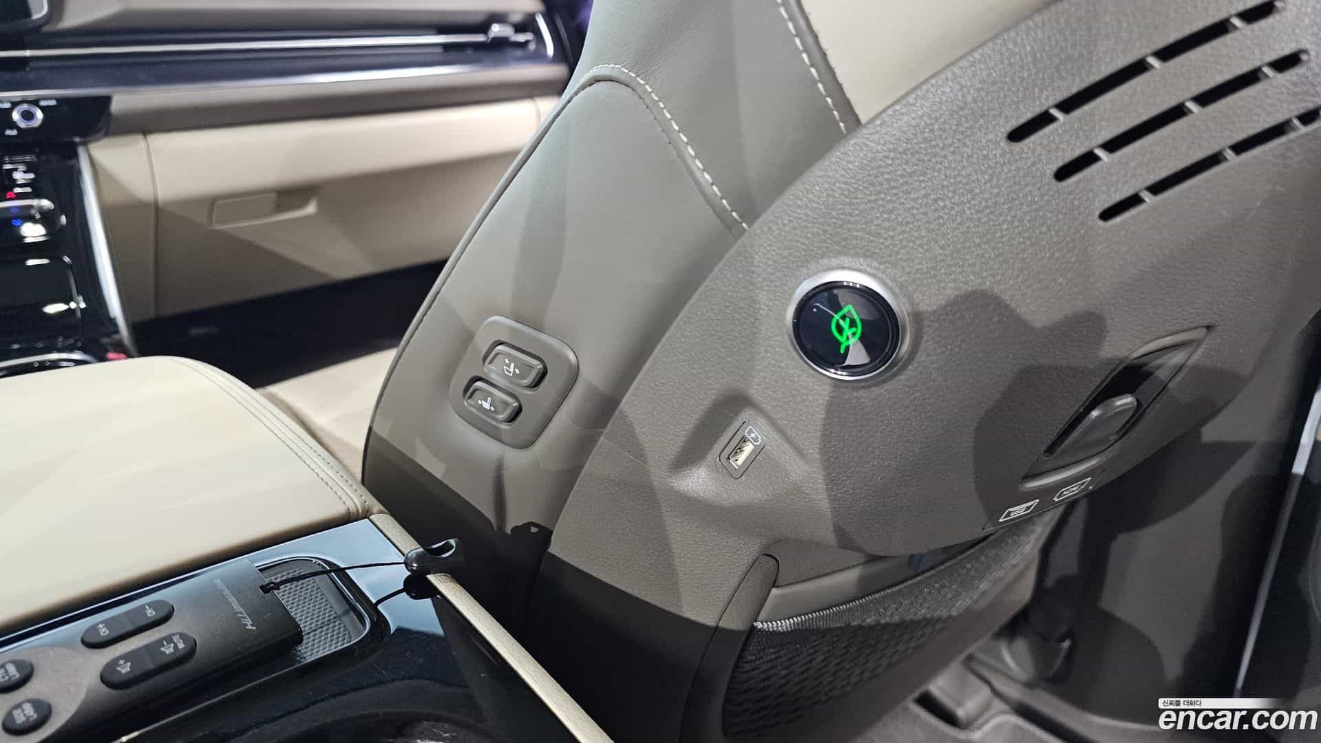 Canival Kia 2022.4-OPTION-046