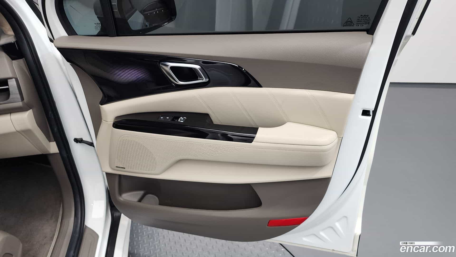 Canival Kia 2023.6-INNER-035