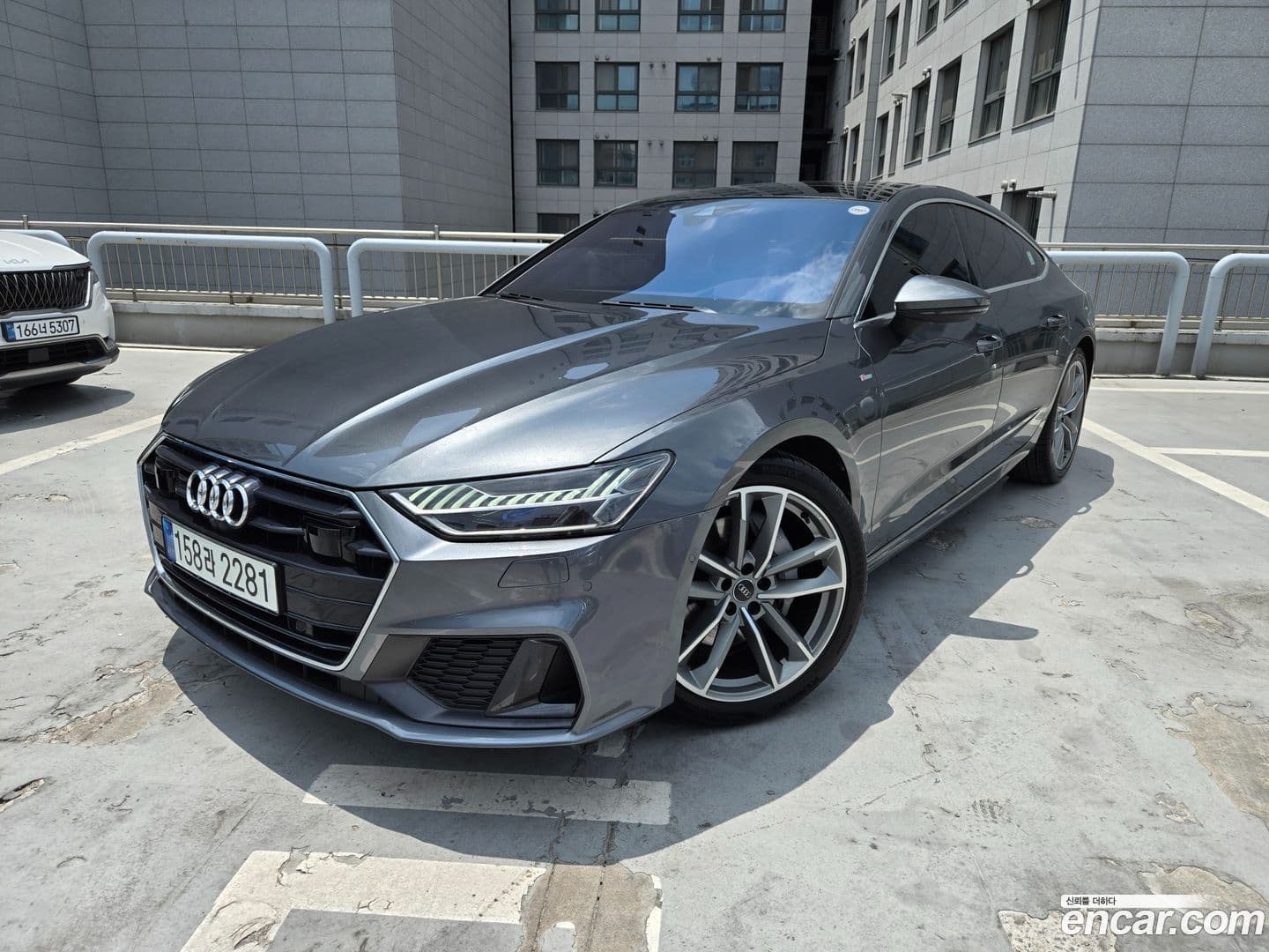 Main__Slider__Photo:A7 Audi 2021.5-0