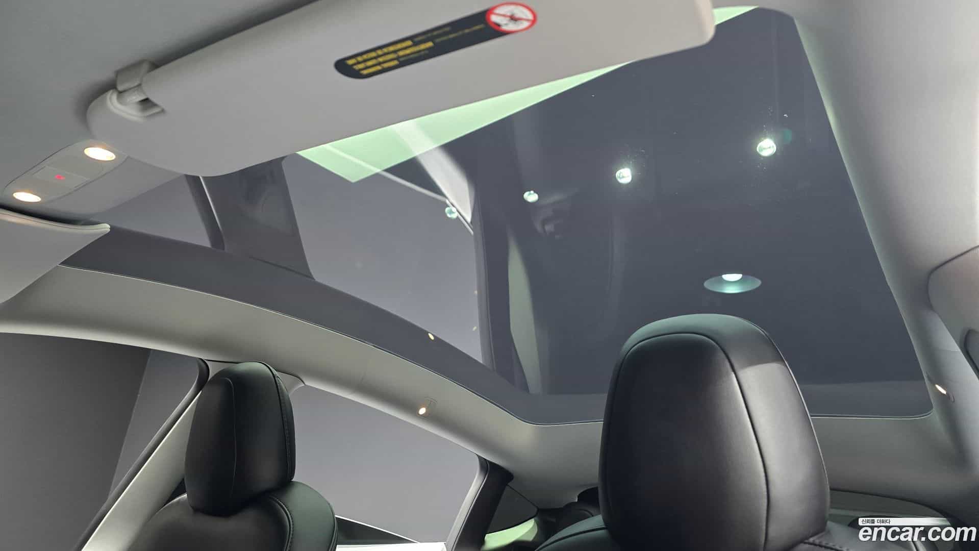 Model Y Tesla 2021.7-OPTION-020