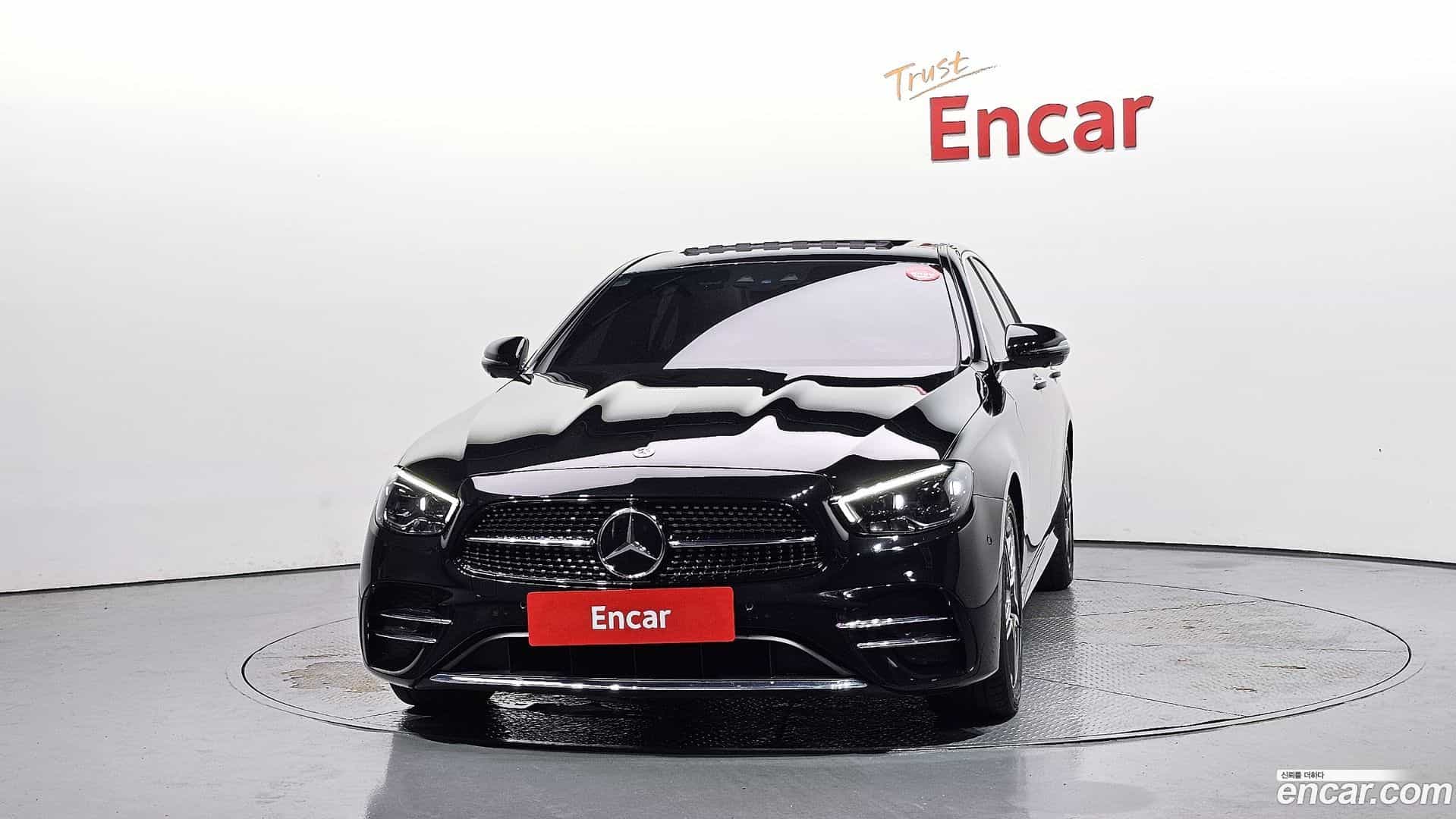 E-Class Mercedes-Benz 2023.10-OUTER-003