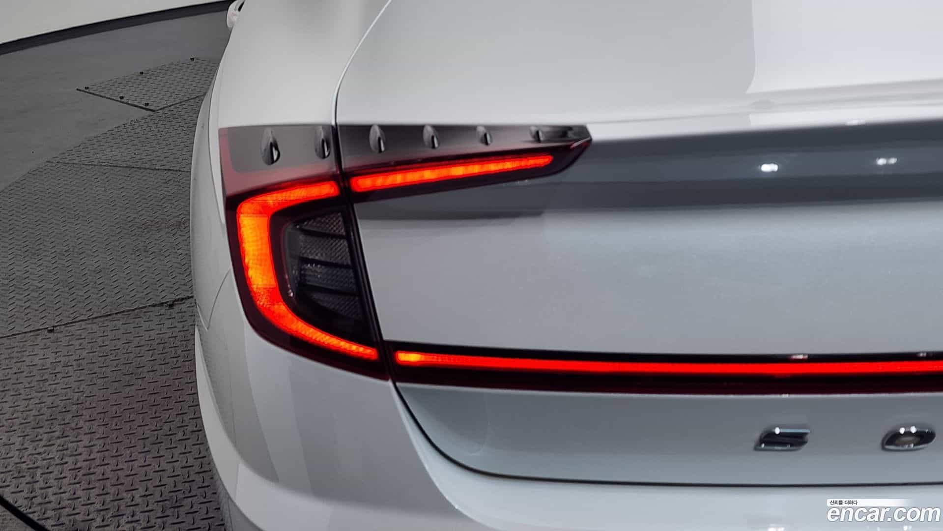 Sonata Hyundai 2019.5-OUTER-033