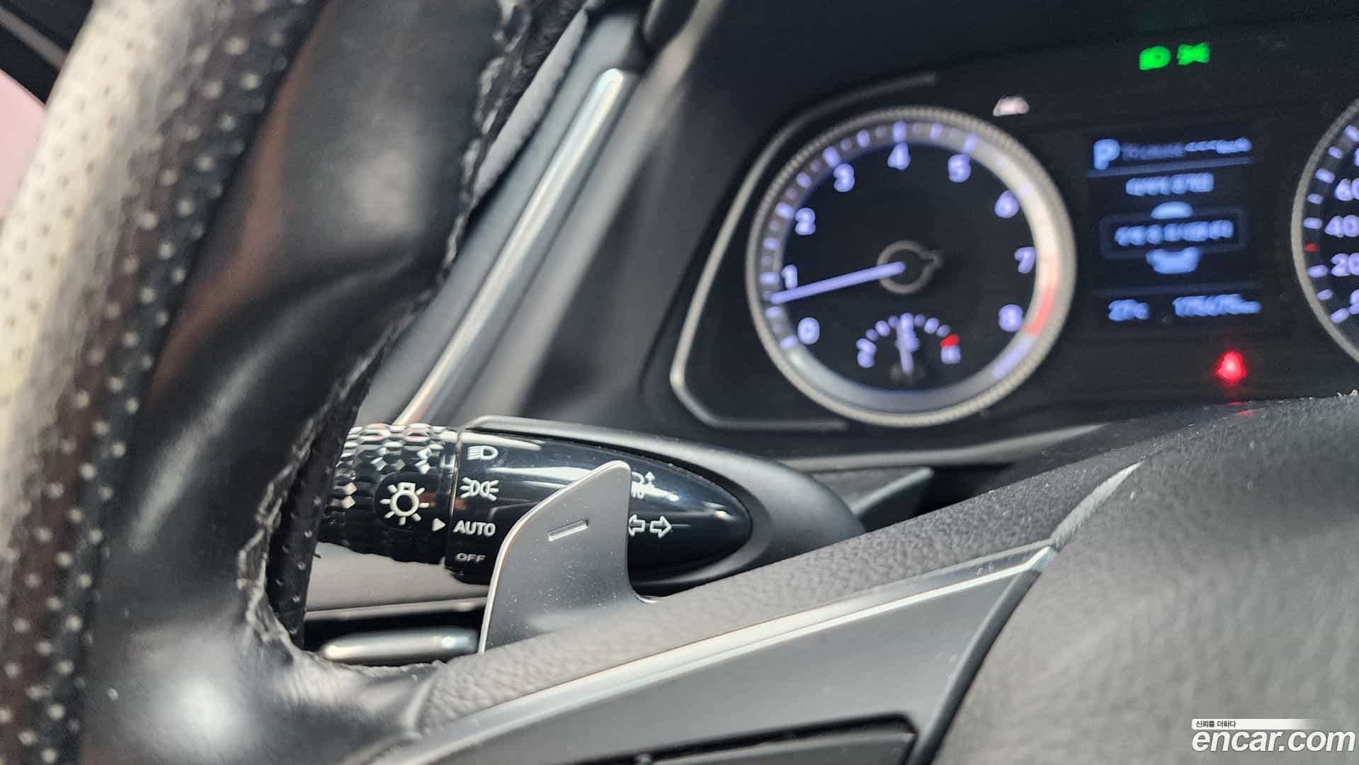 Sonata Hyundai 2019.5-OPTION-044