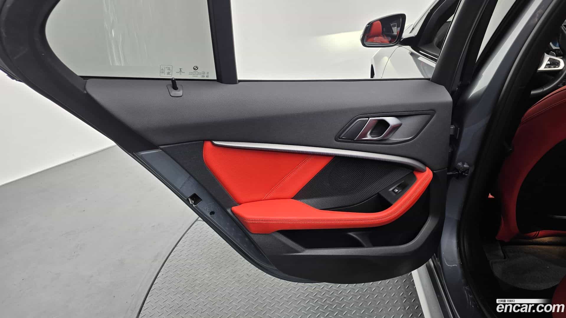 1-Series BMW 2022.7-INNER-035