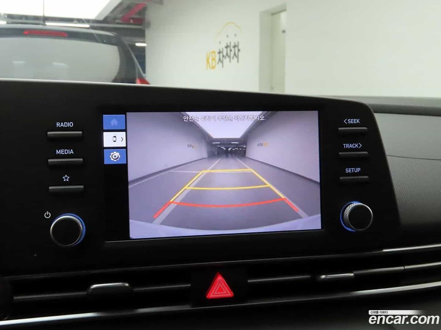 AVANTE Hyundai 2023.2-OPTION-019