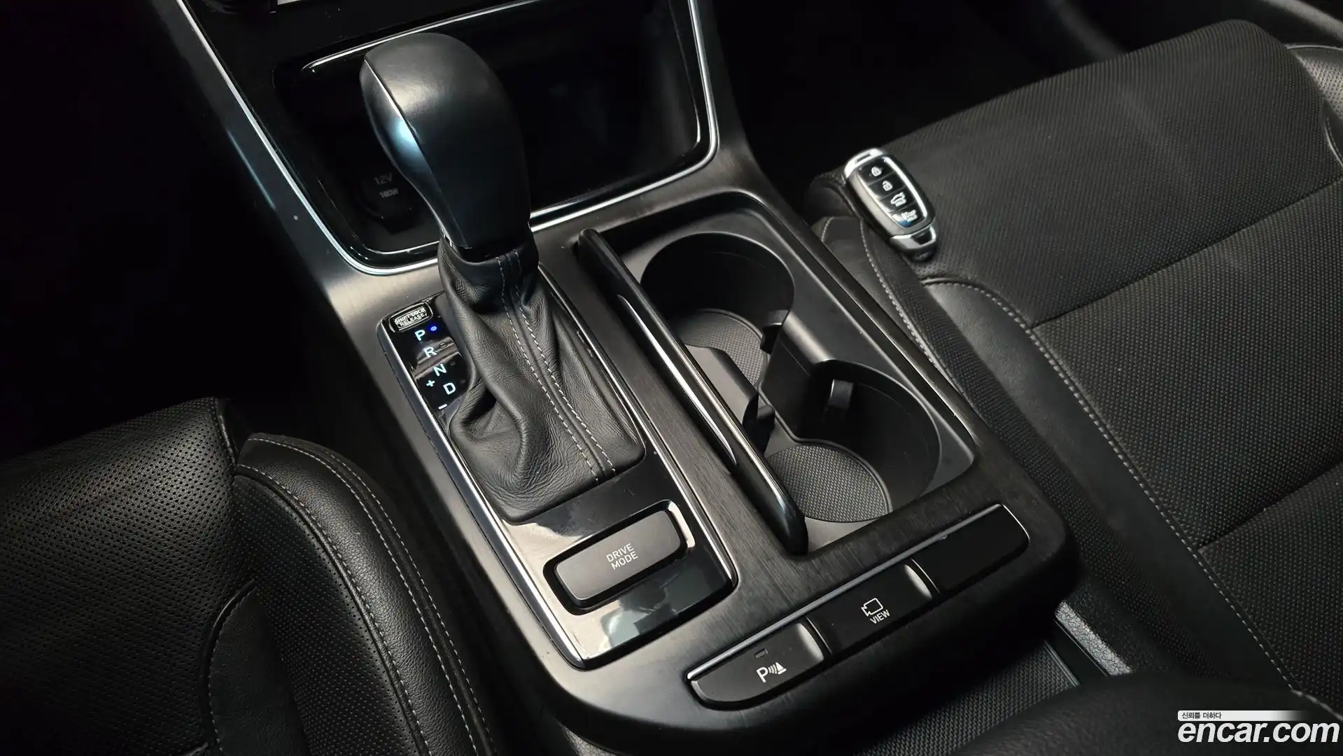 Grandeur Hyundai 2018.7-INNER-009