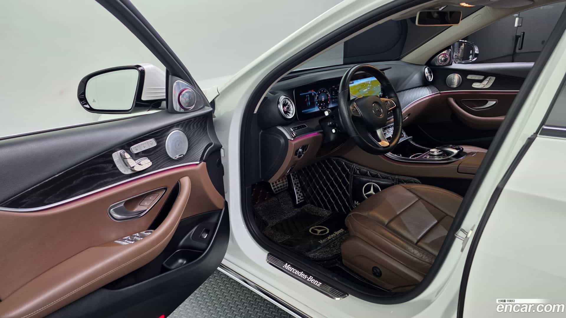 E-Class Mercedes-Benz 2018.5-INNER-010
