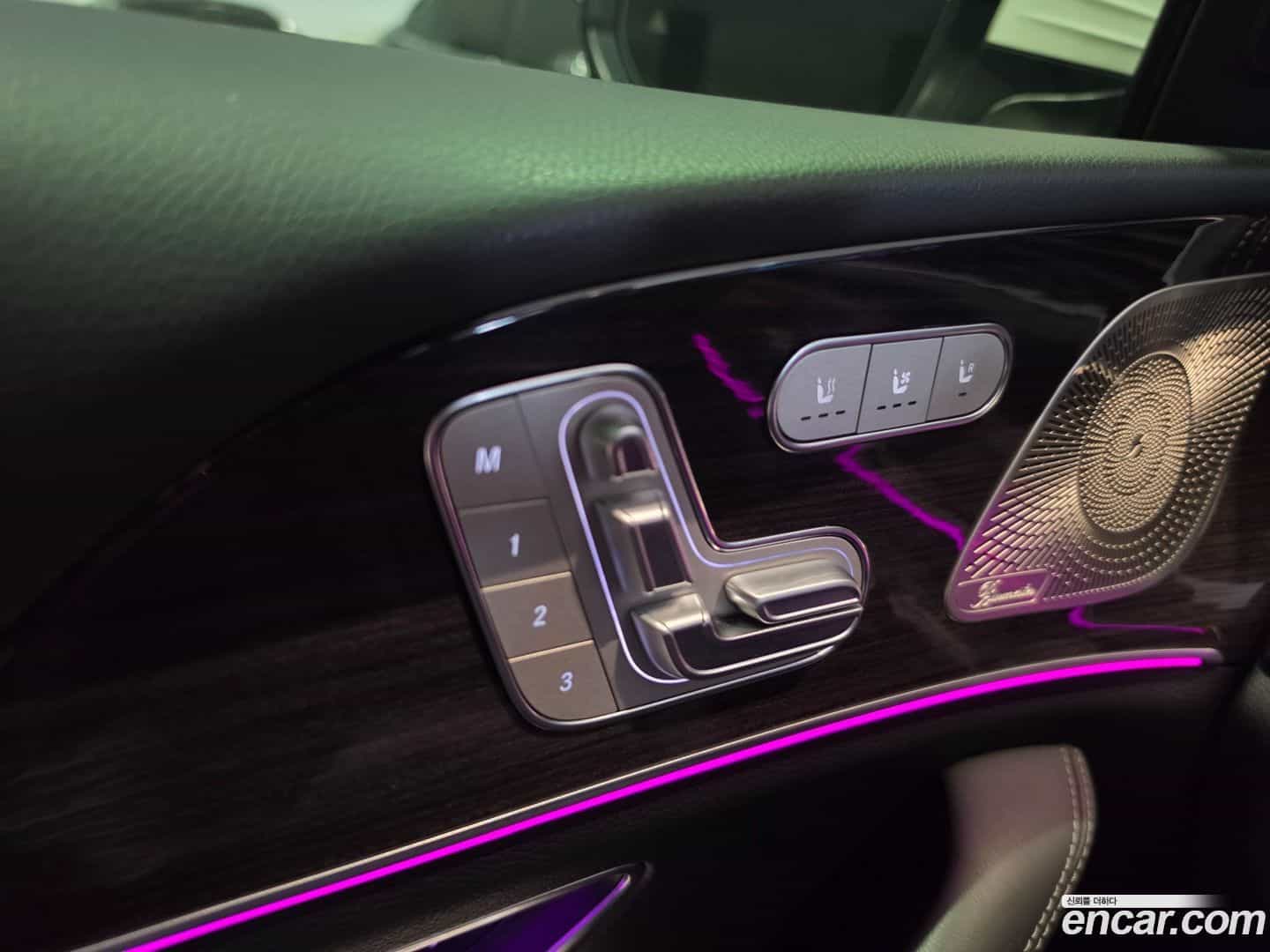 GLE-Class Mercedes-Benz 2023.1-OPTION-020
