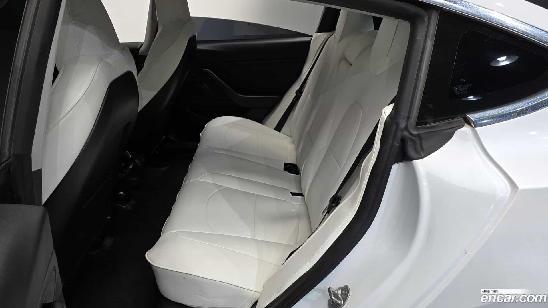 Model 3 Tesla 2020.5-OPTION-015