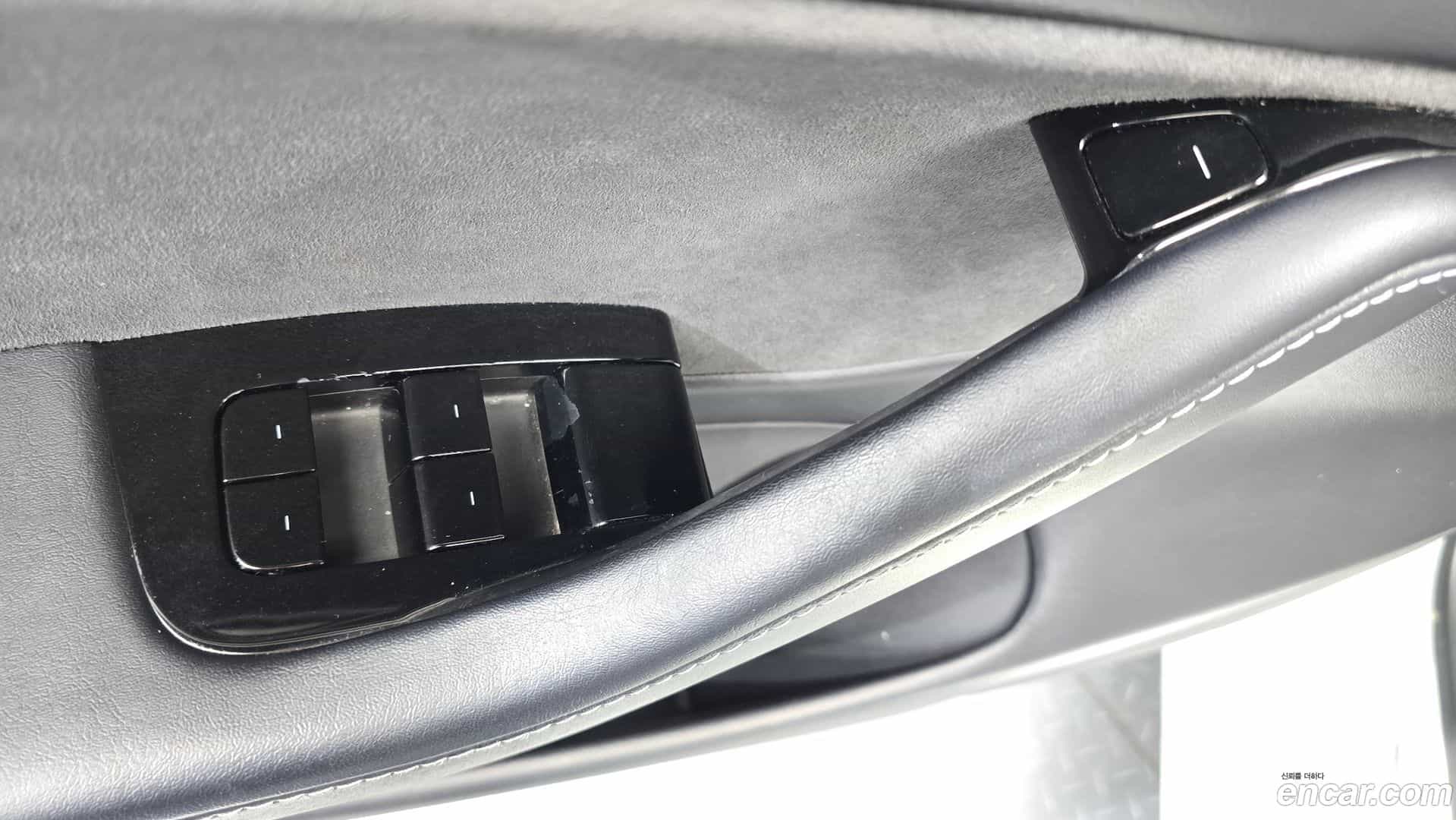 Model 3 Tesla 2020.5-OPTION-024