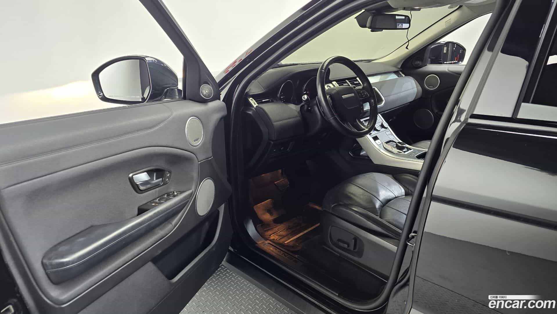 Range Rover Evoque Land Rover 2017.5-INNER-010