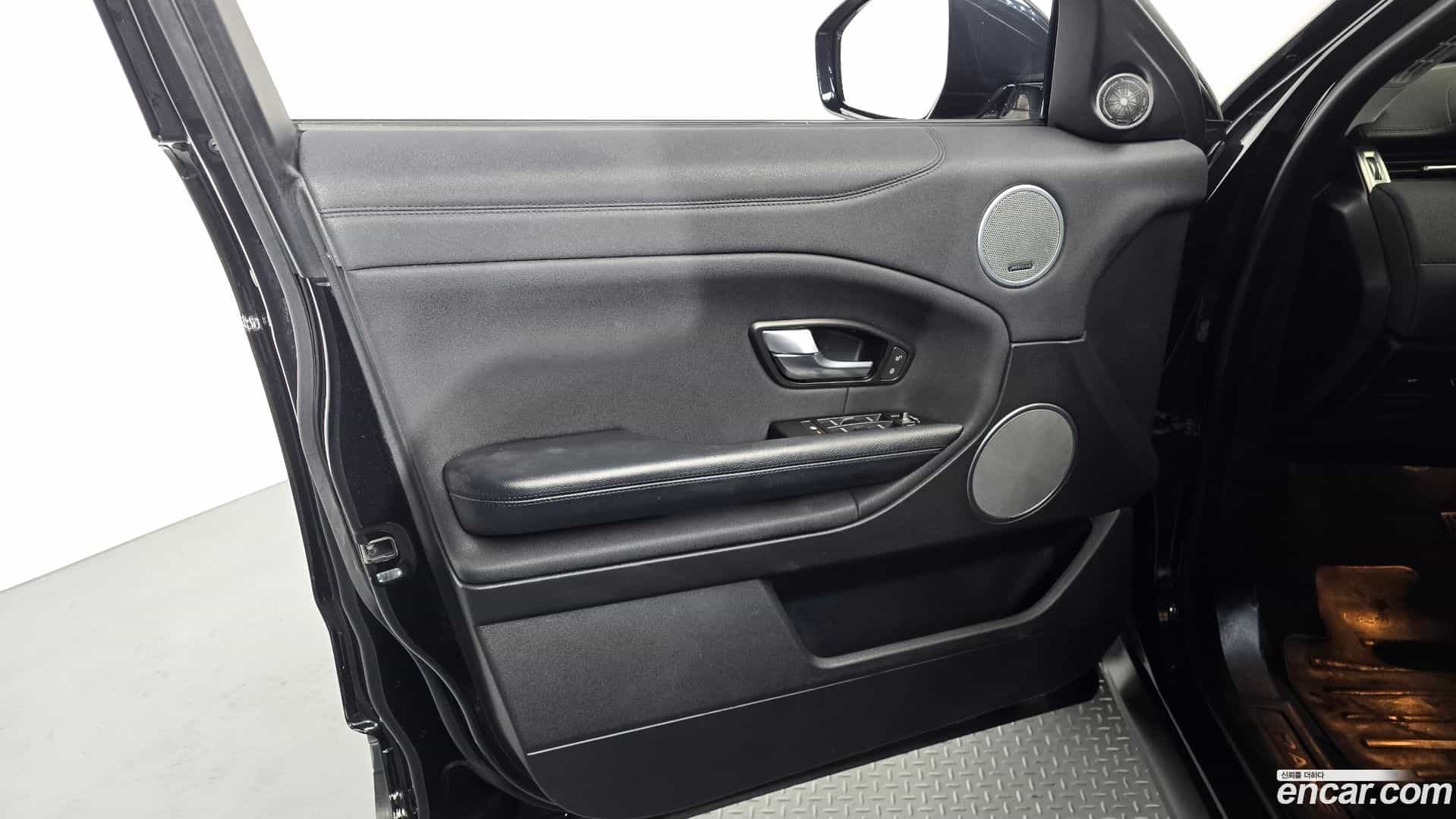 Range Rover Evoque Land Rover 2017.5-INNER-034