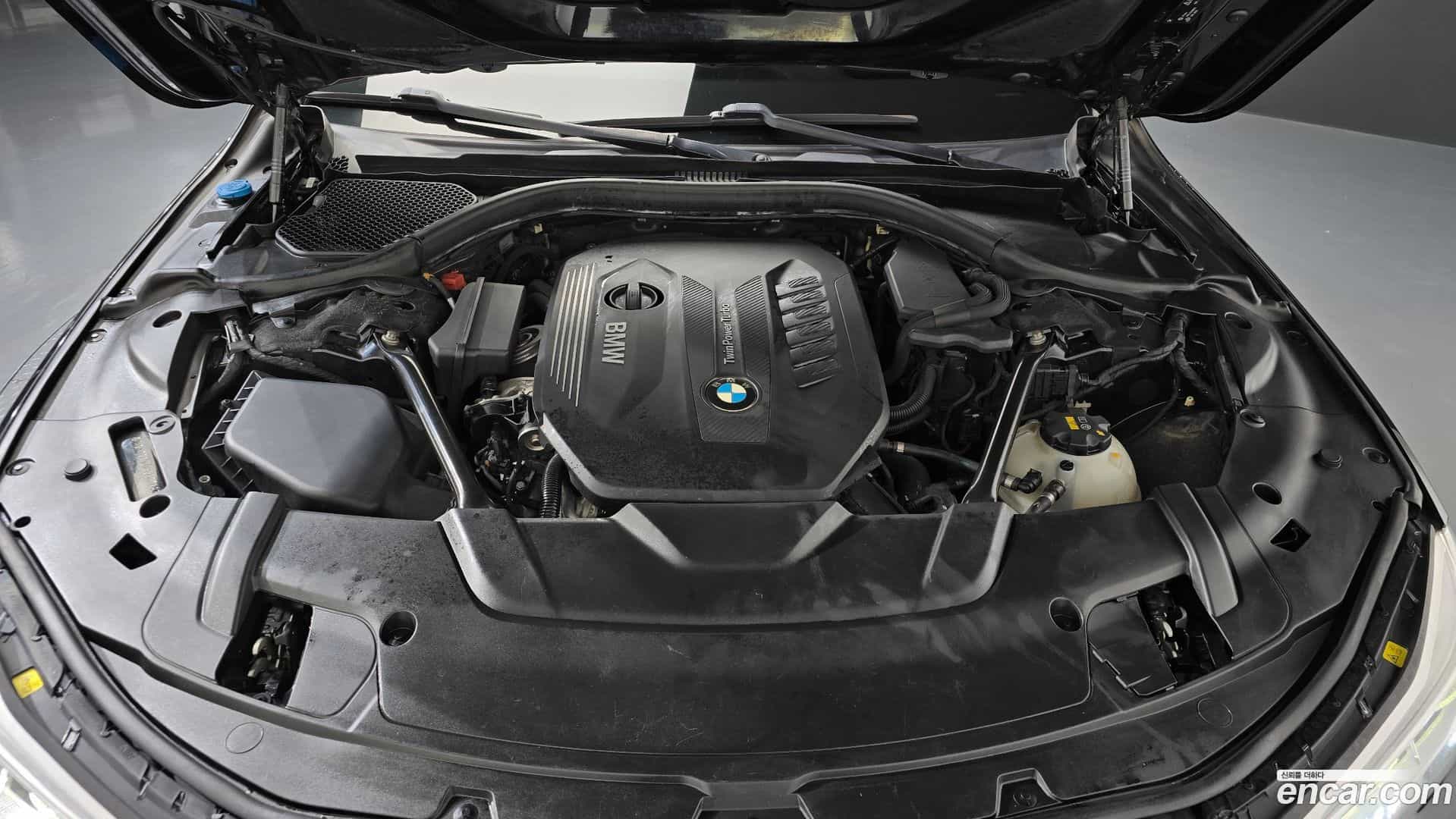 7-Series BMW 2016.10-OUTER-006
