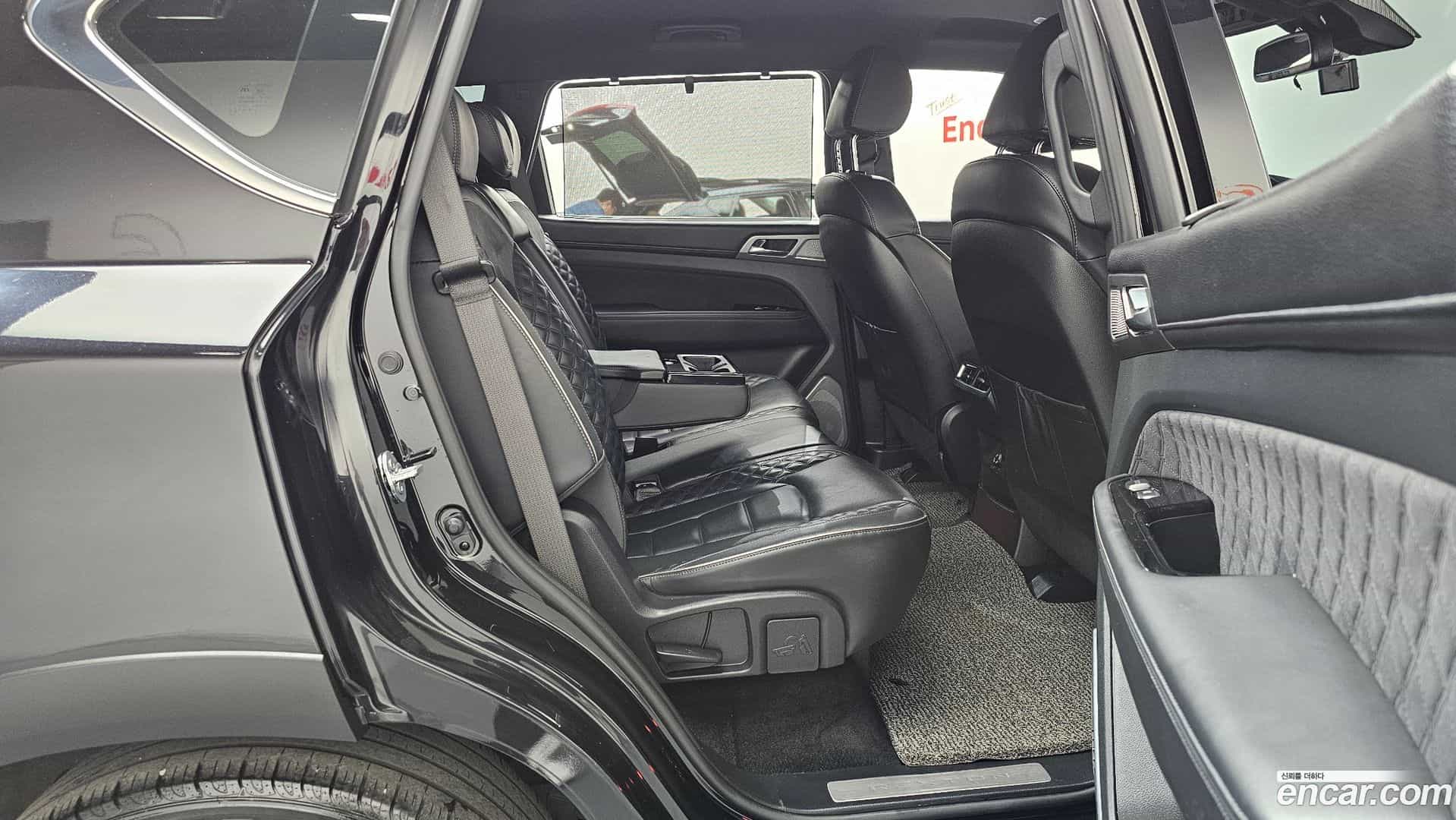 Rexton KG Mobility 2021.5-OPTION-015