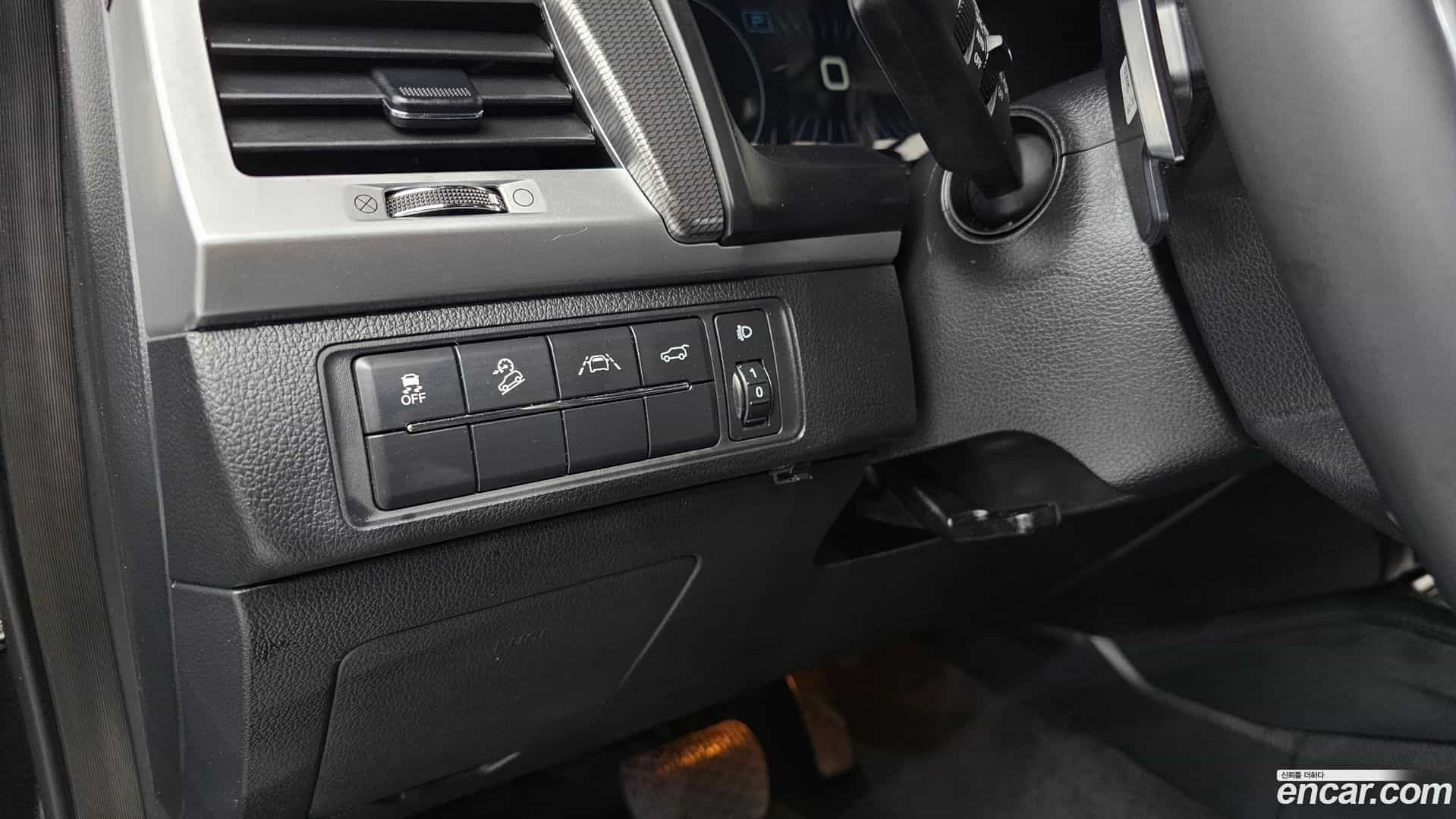 Rexton KG Mobility 2021.5-OPTION-024
