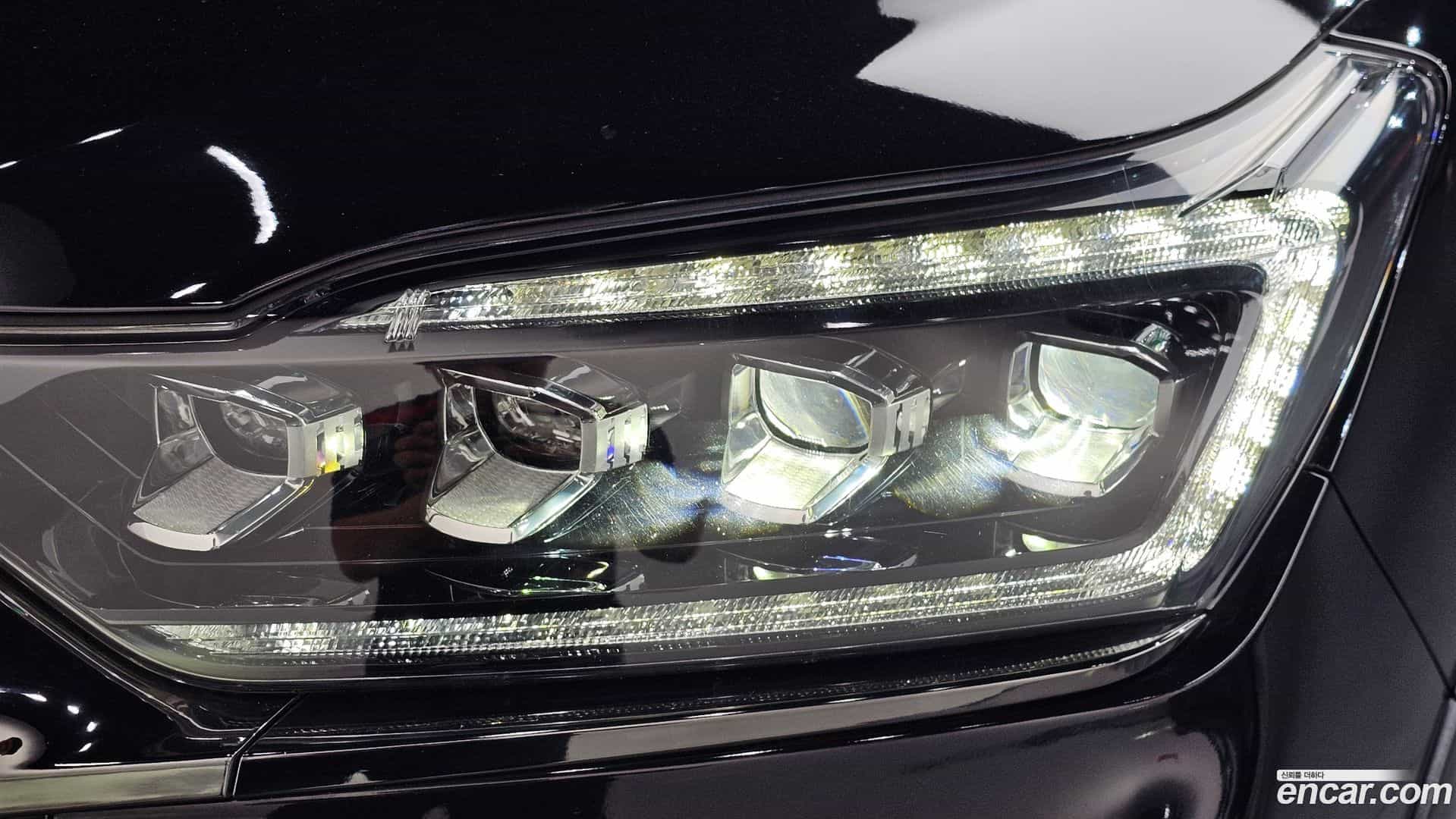 Rexton KG Mobility 2021.5-OUTER-032