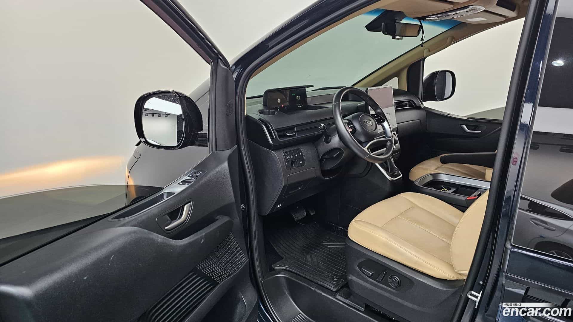 Staria Hyundai 2023.5-INNER-010