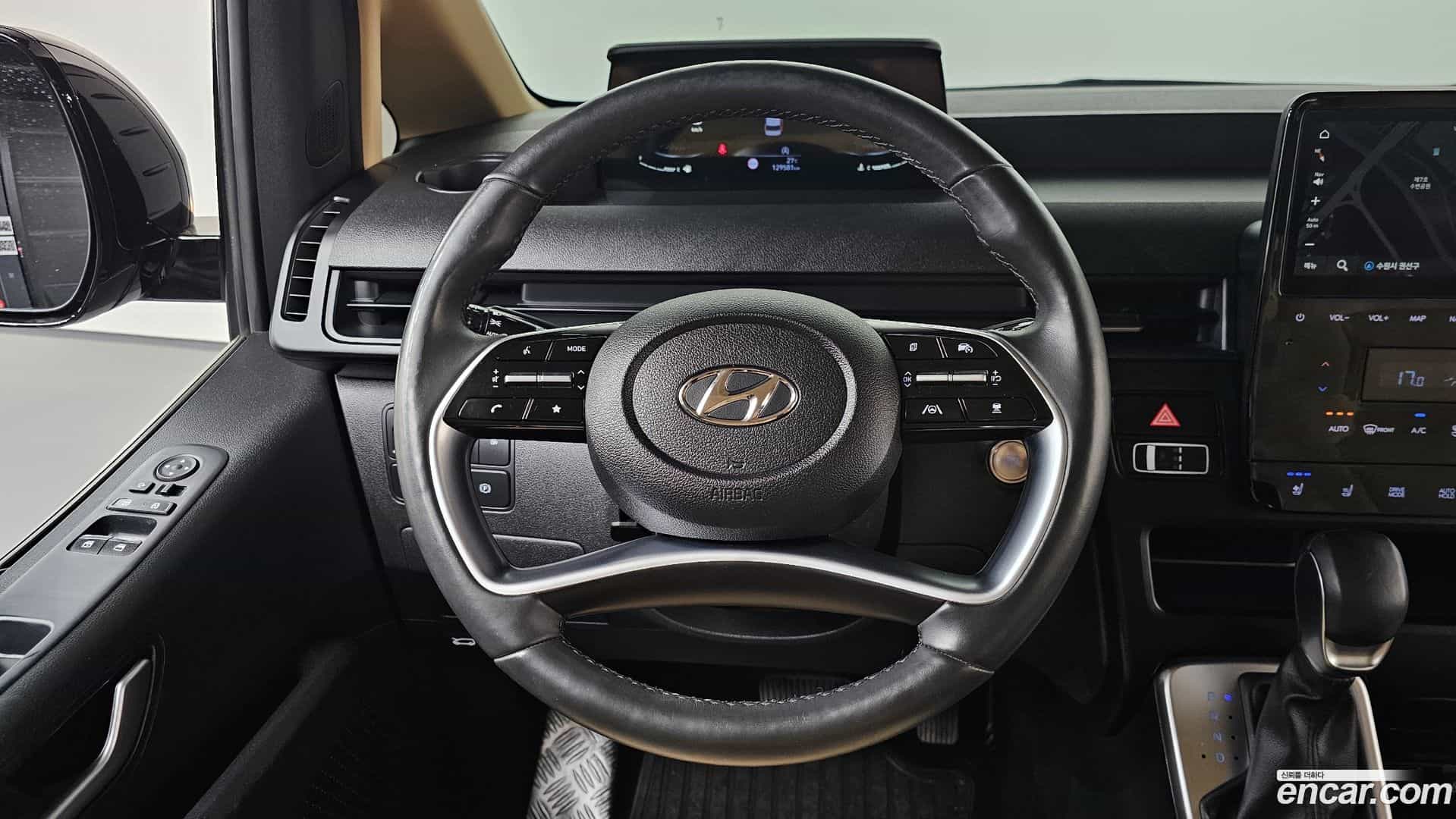 Staria Hyundai 2023.5-OPTION-017