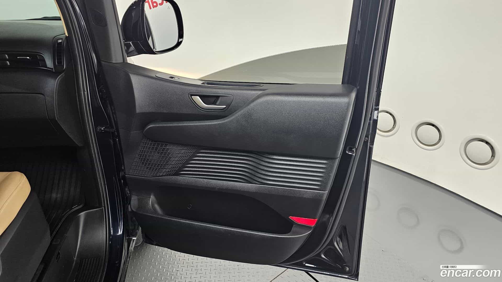 Staria Hyundai 2023.5-INNER-035